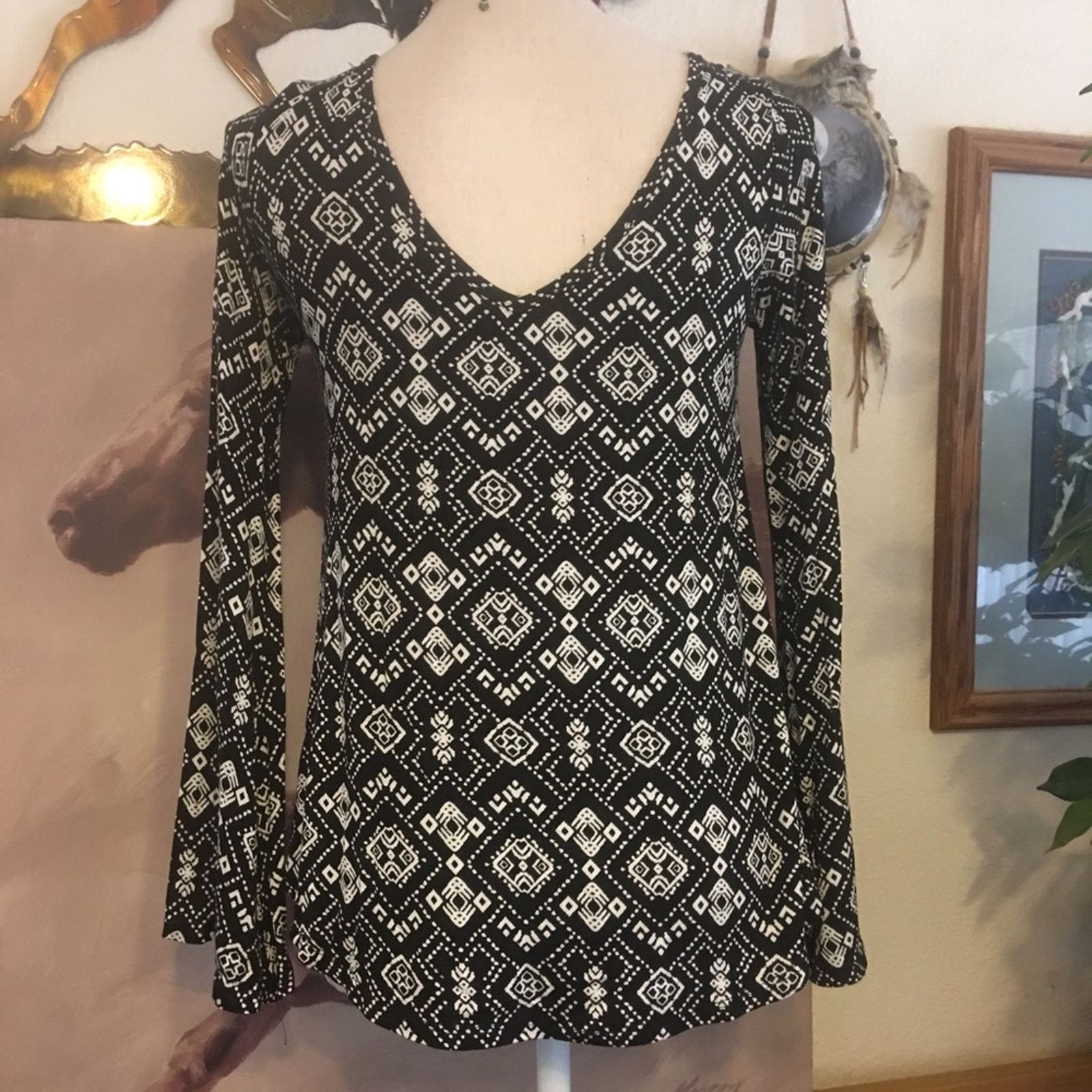 Other Socialite black print lace detail long sleeve top Size XS / US 0-2 / IT 36-38 - 6 Thumbnail