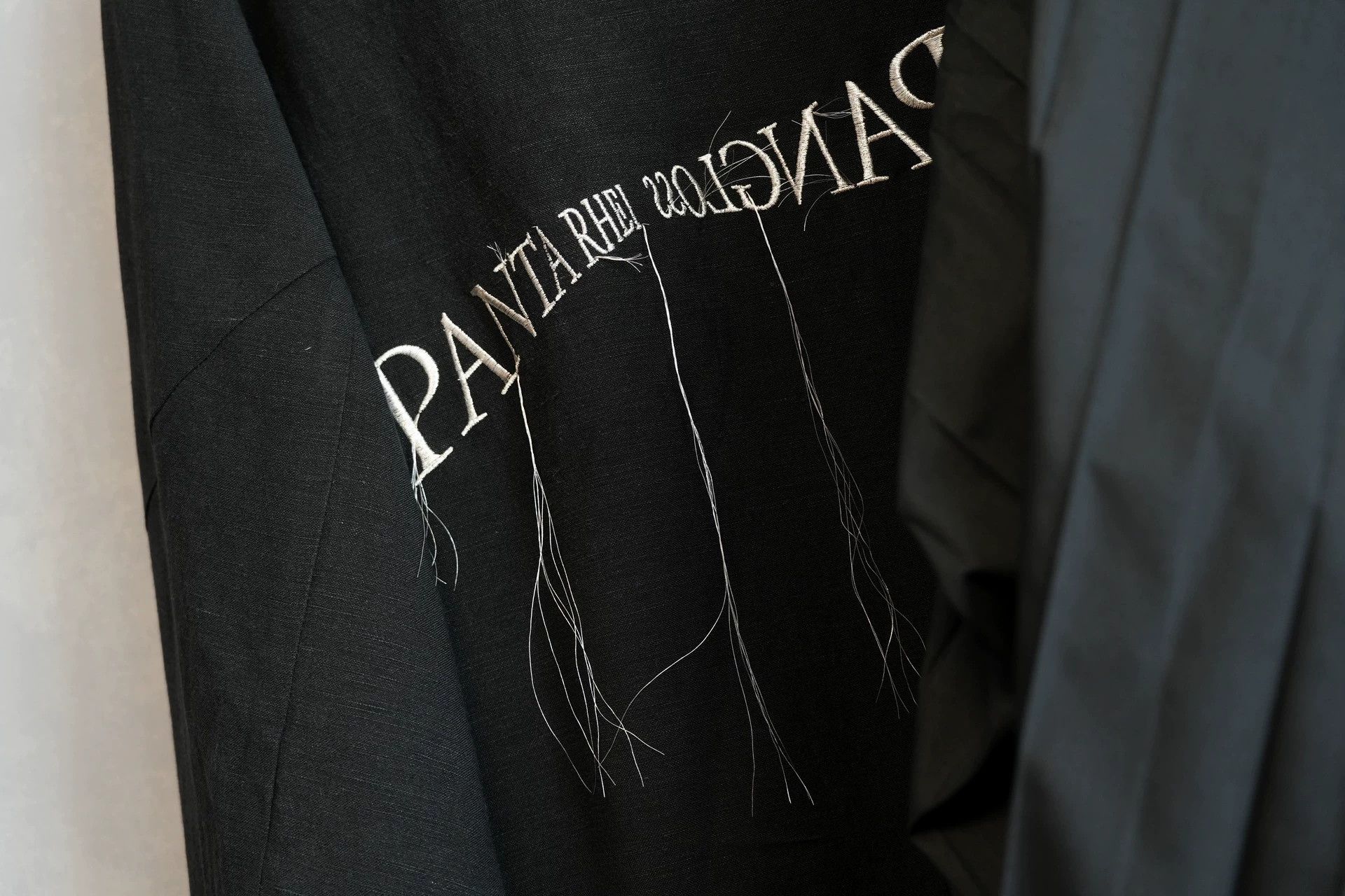 Yohji Yamamoto Yohji Yamamoto 24SS Pleated Embroidered Detachable Jacket 3 Size US L / EU 52-54 / 3 - 7 Thumbnail