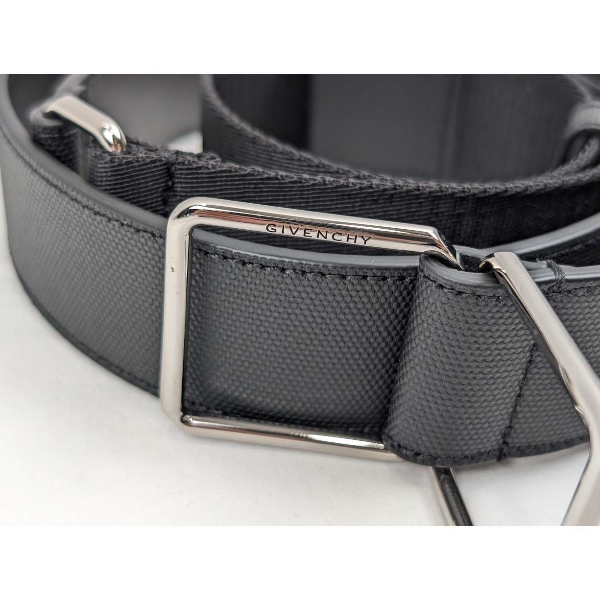 Givenchy o1rshd1 Size: 95 / Double Ring Belt in Black Size 36 - 3 Thumbnail