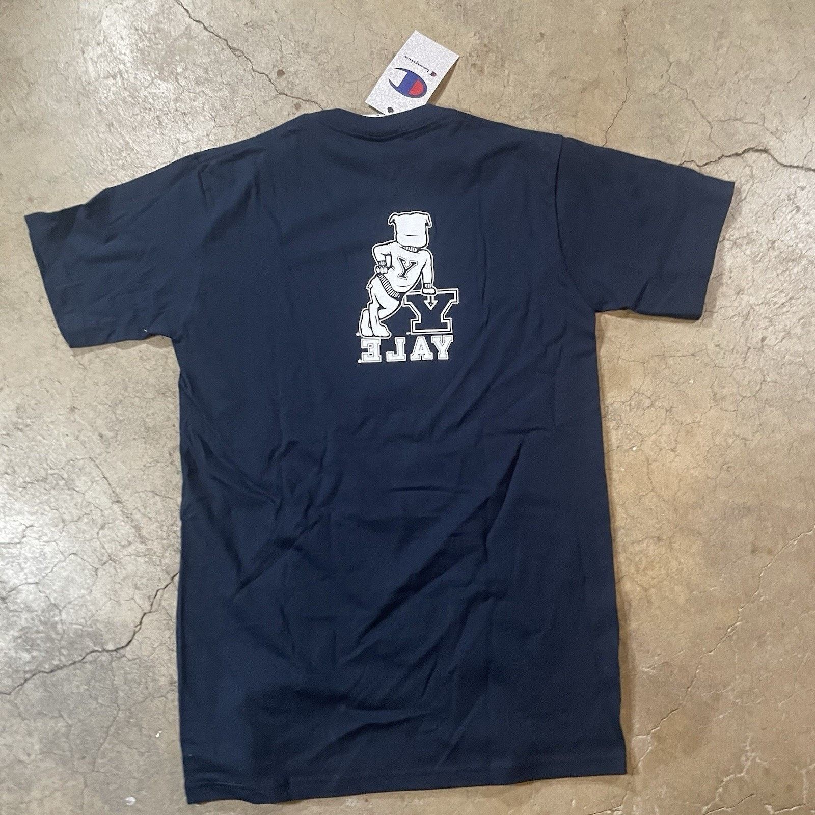 Champion YALE University Shirt Mens Size Medium Blue Short Sleeve Size US M / EU 48-50 / 2 - 7 Thumbnail