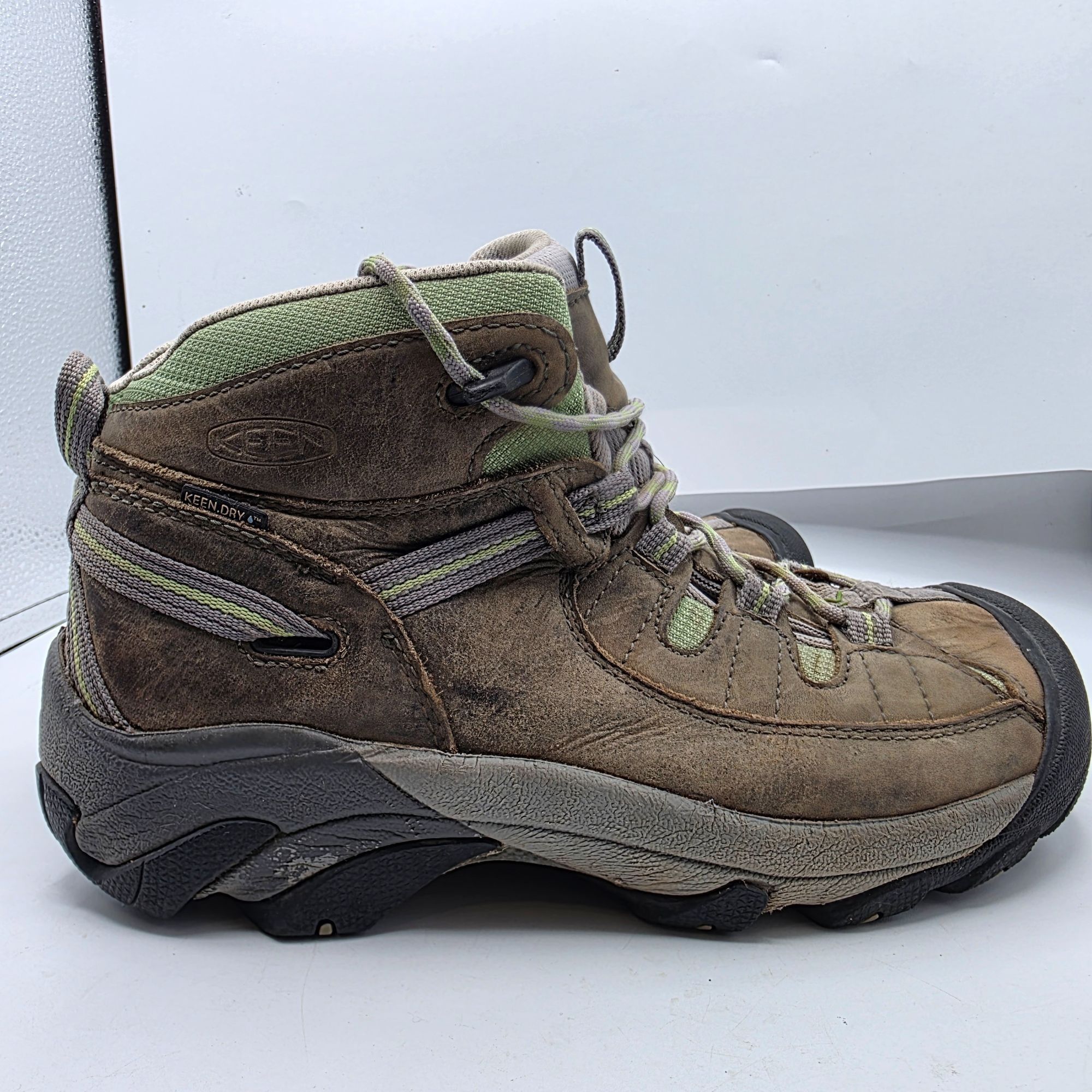 KEEN KEEN Targhee II Mid Womens Size 9 Waterproof Hiking Boots Br Size US 9 / IT 39 - 12 Thumbnail