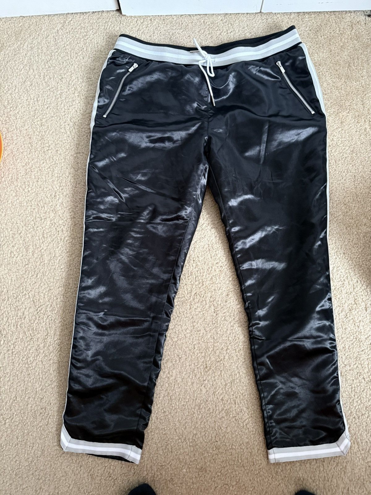 Kith Kith x Mitchell & Ness Satin Warm-Up Pants - XL Size US 36 / EU 52 - 2 Thumbnail