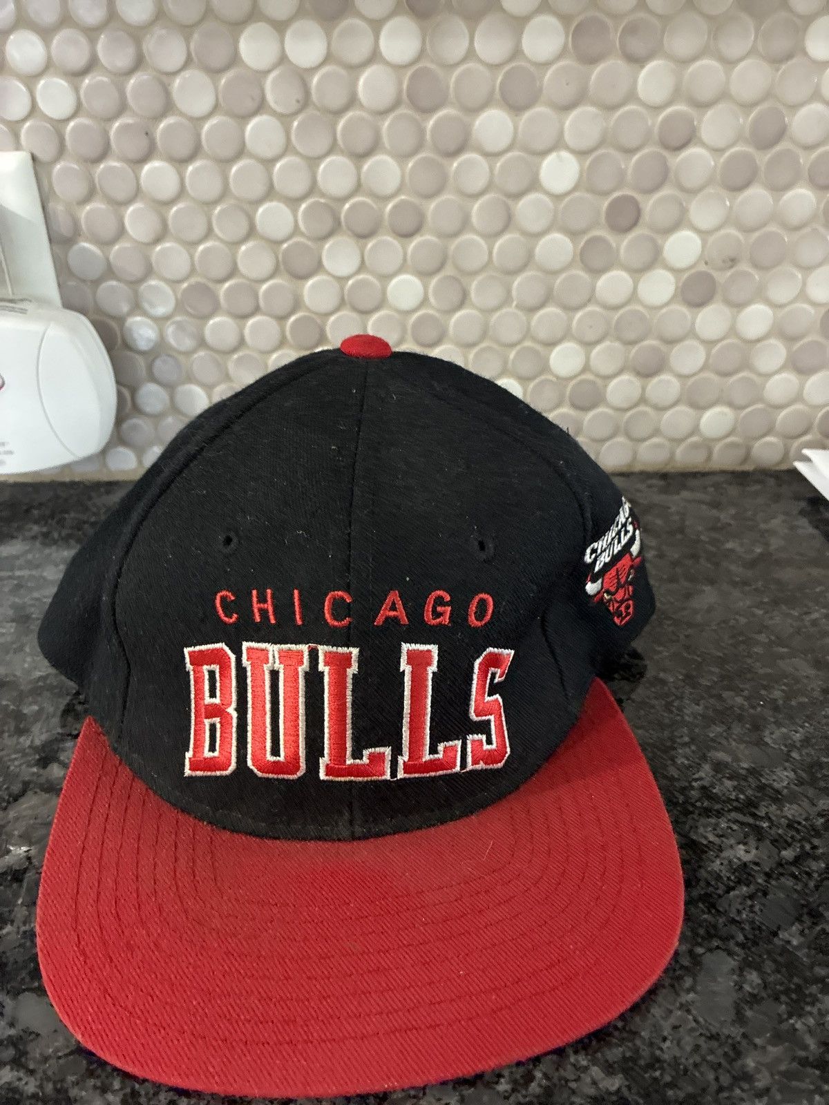 Starter Vintage Chicago Bulls Hat Size ONE SIZE - 1 Thumbnail