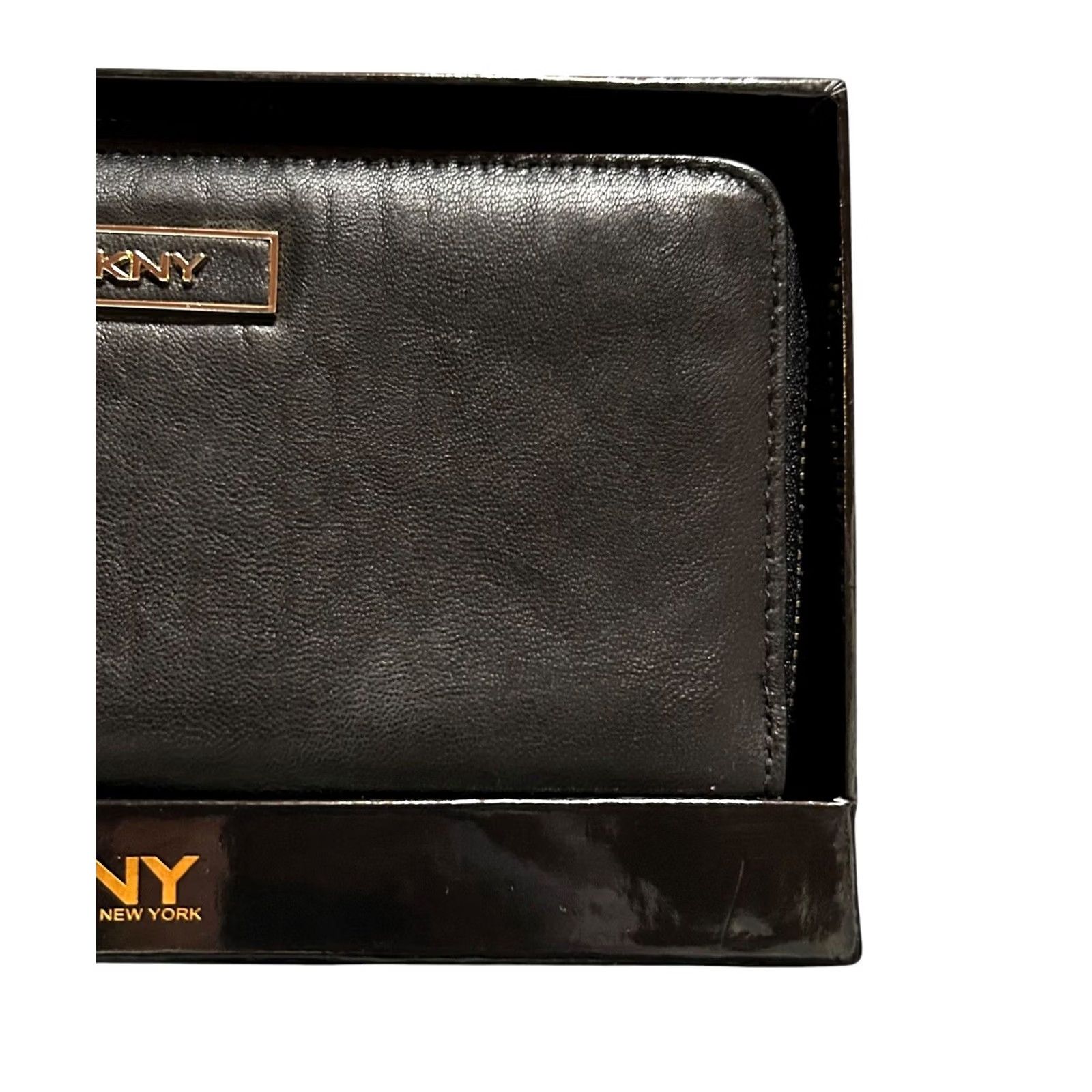 DKNY DKNY WALLET SHINY LEATHER WRISTLET BLACK WOMEN'S ONE SIZE Size ONE SIZE - 2 Thumbnail