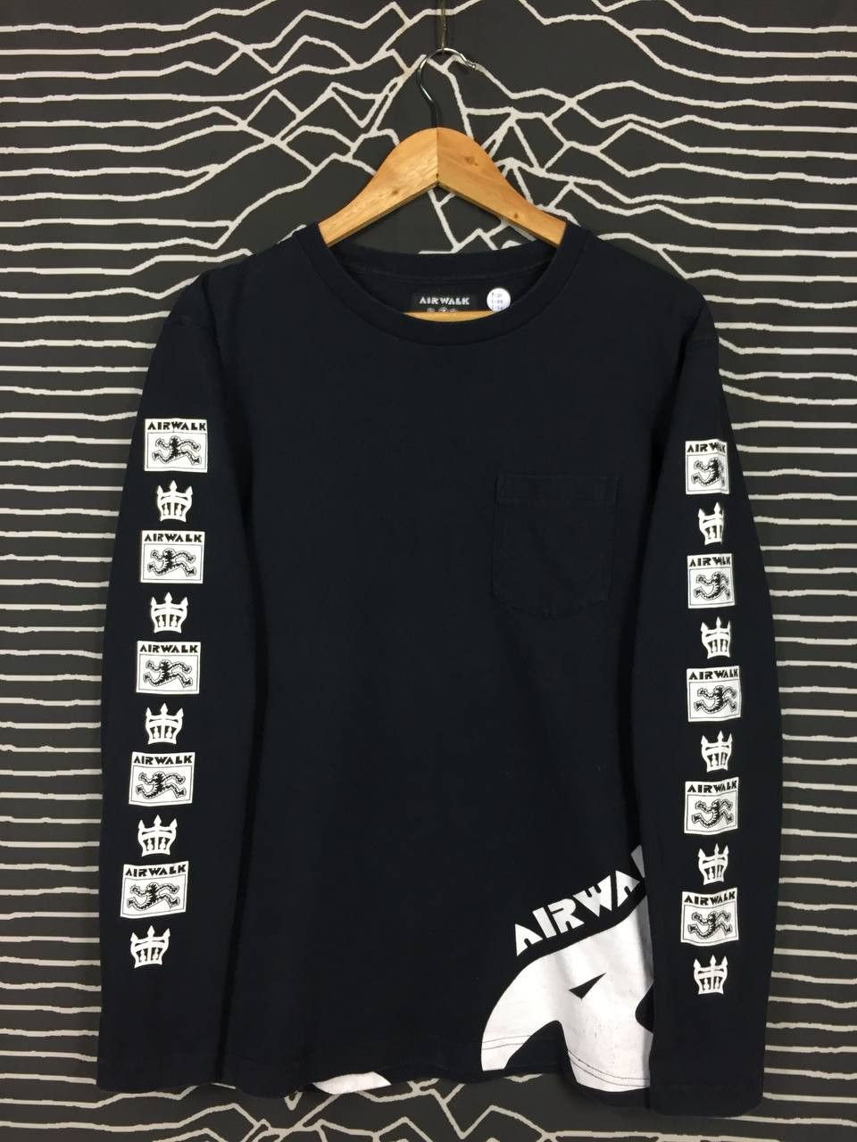 Airwalk × Vintage Vtg Airwalk Skateboards Rodeo Crowns Longsleeve Tee Size US L / EU 52-54 / 3 - 2 Thumbnail