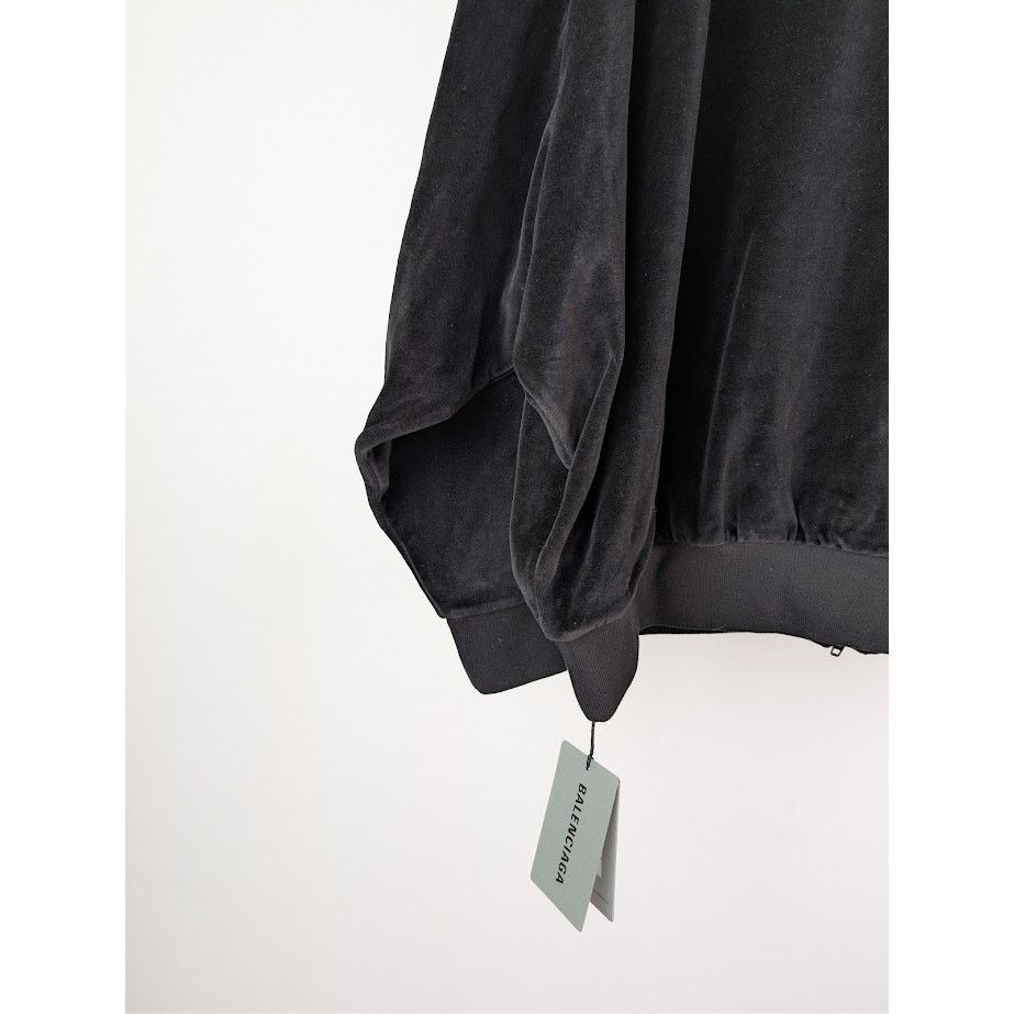Balenciaga o1rshd1 Oversized Zip-Up Hoodies in Black/White Size US M / EU 48-50 / 2 - 13 Thumbnail