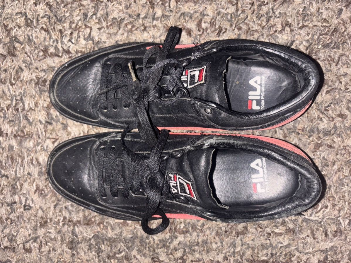 Fila × Gosha Rubchinskiy FILA x Gosha Rubchibskiy T-1 Mid Size US 12 / EU 45 - 3 Thumbnail
