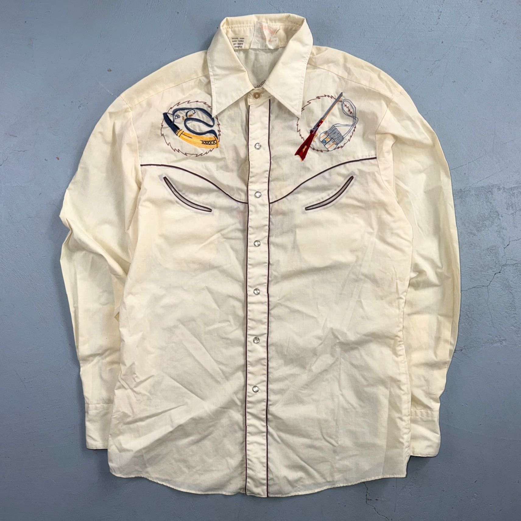 Vintage Kennington VTG Rocking K Ranchwear Shirt M Western Button-Up Collared Pearl Snap Embroidered Cotton Blend Beige Mens Retro 70s Western Shirts Size US M / EU 48-50 / 2 - 5 Thumbnail
