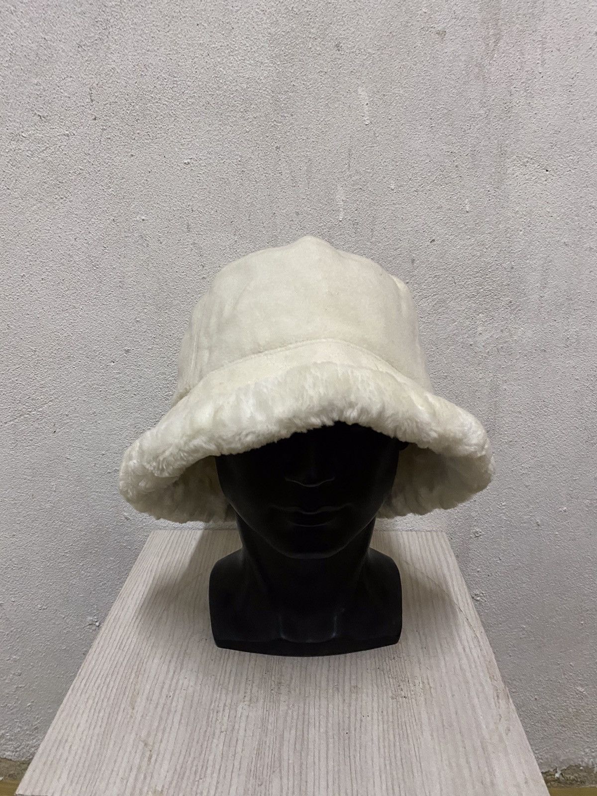 Japanese Brand Japanese Brand Plain Bucket Hat Size ONE SIZE - 2 Thumbnail