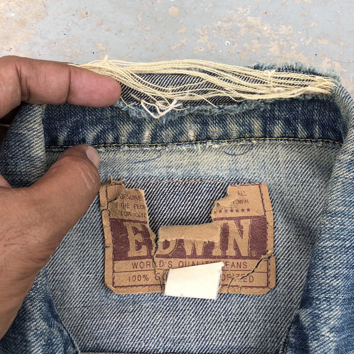 Edwin Vintage Edwin Distressed Denim Jacket Size US M / EU 48-50 / 2 - 17 Thumbnail