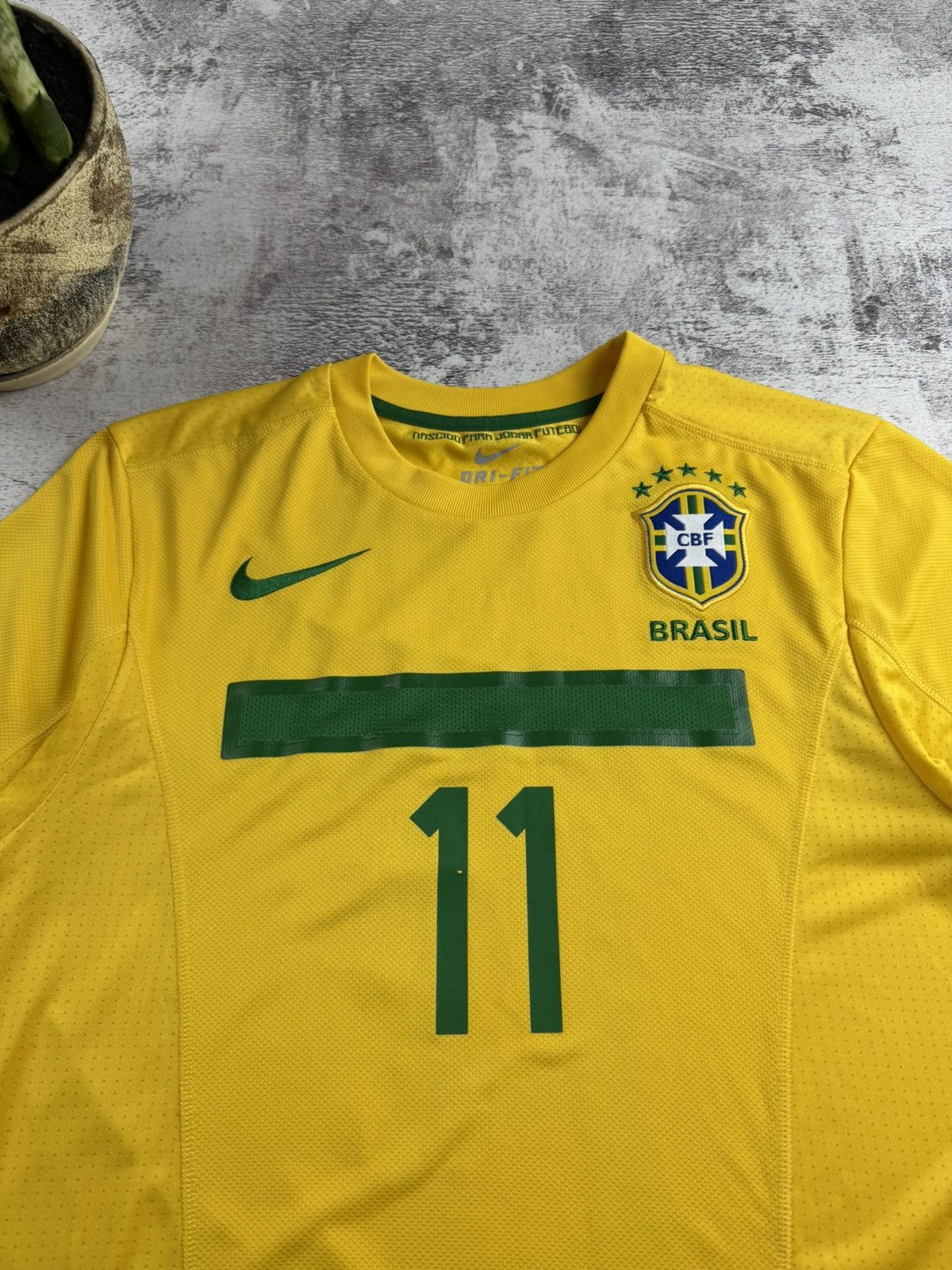 Nike Brasil 2011 2012 Brazil Neymar JR. National Soccer Football T Shirt Jersey Tee Size US S / EU 44-46 / 1 - 7 Thumbnail