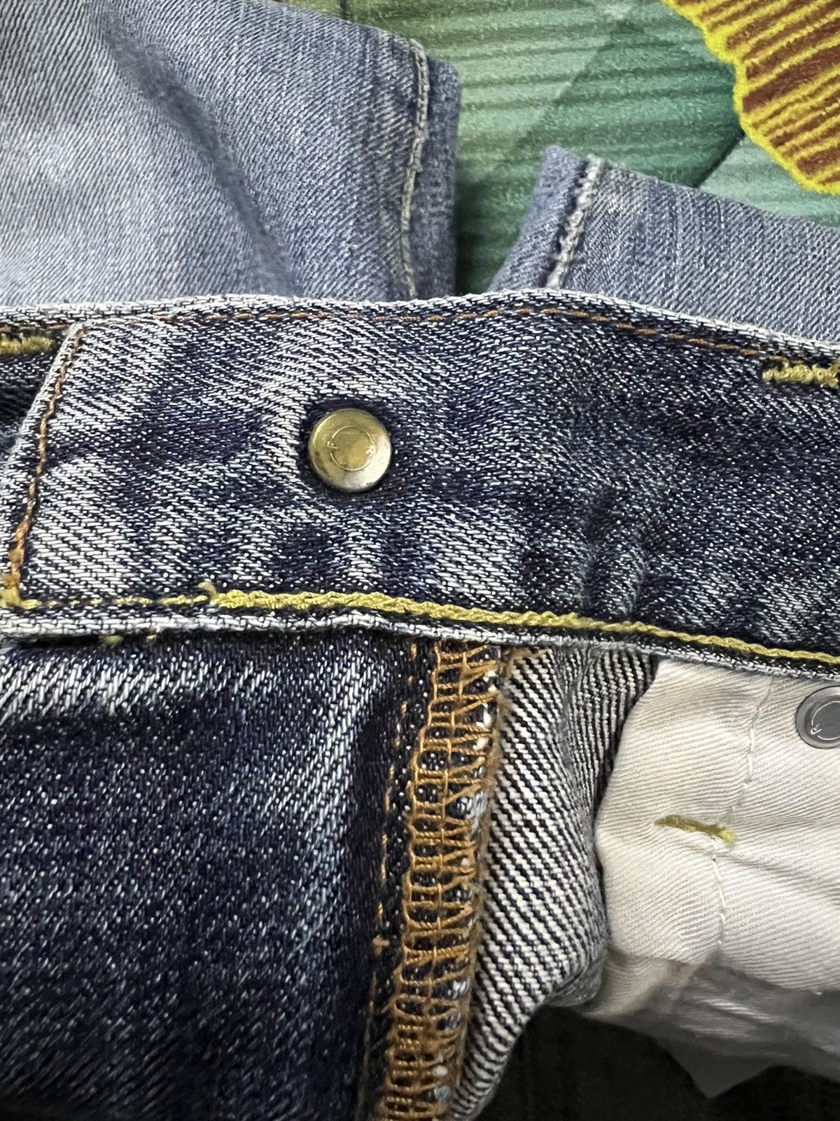 Japanese Brand × Uniqlo × Vintage Vintage Uniqlo S001 Distressed Jeans Size US 30 / EU 46 - 12 Thumbnail