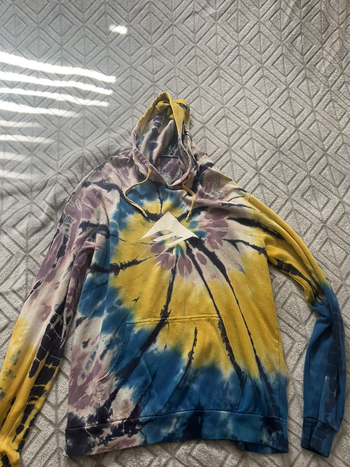 Emerica Emerica Tie Dye Hoodie Size US L / EU 52-54 / 3 - 1 Thumbnail