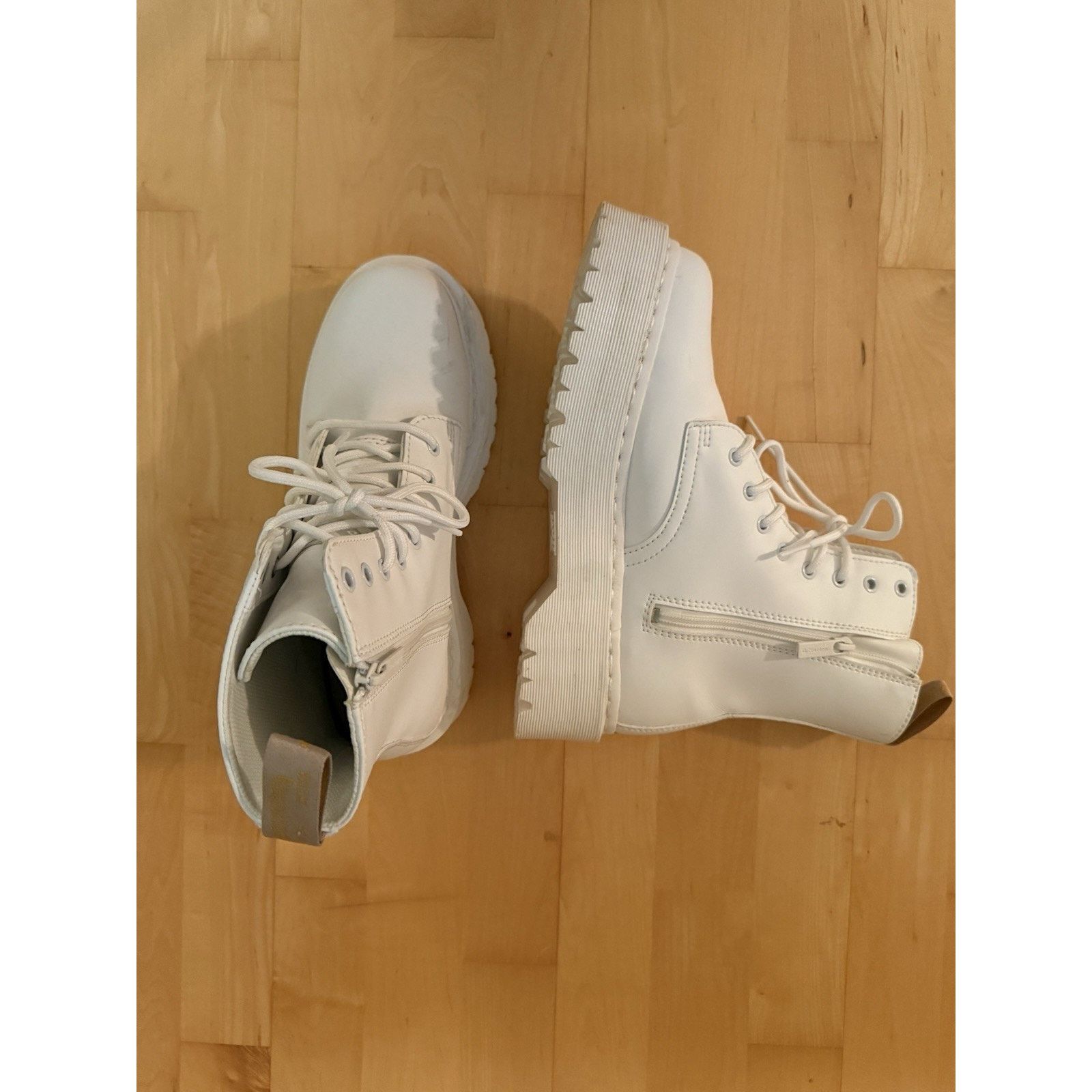 Dr. Martens Dr. Martens Vegan Jadon II Mono Platform Combat Boot 42 Size US 10 / IT 40 - 4 Thumbnail