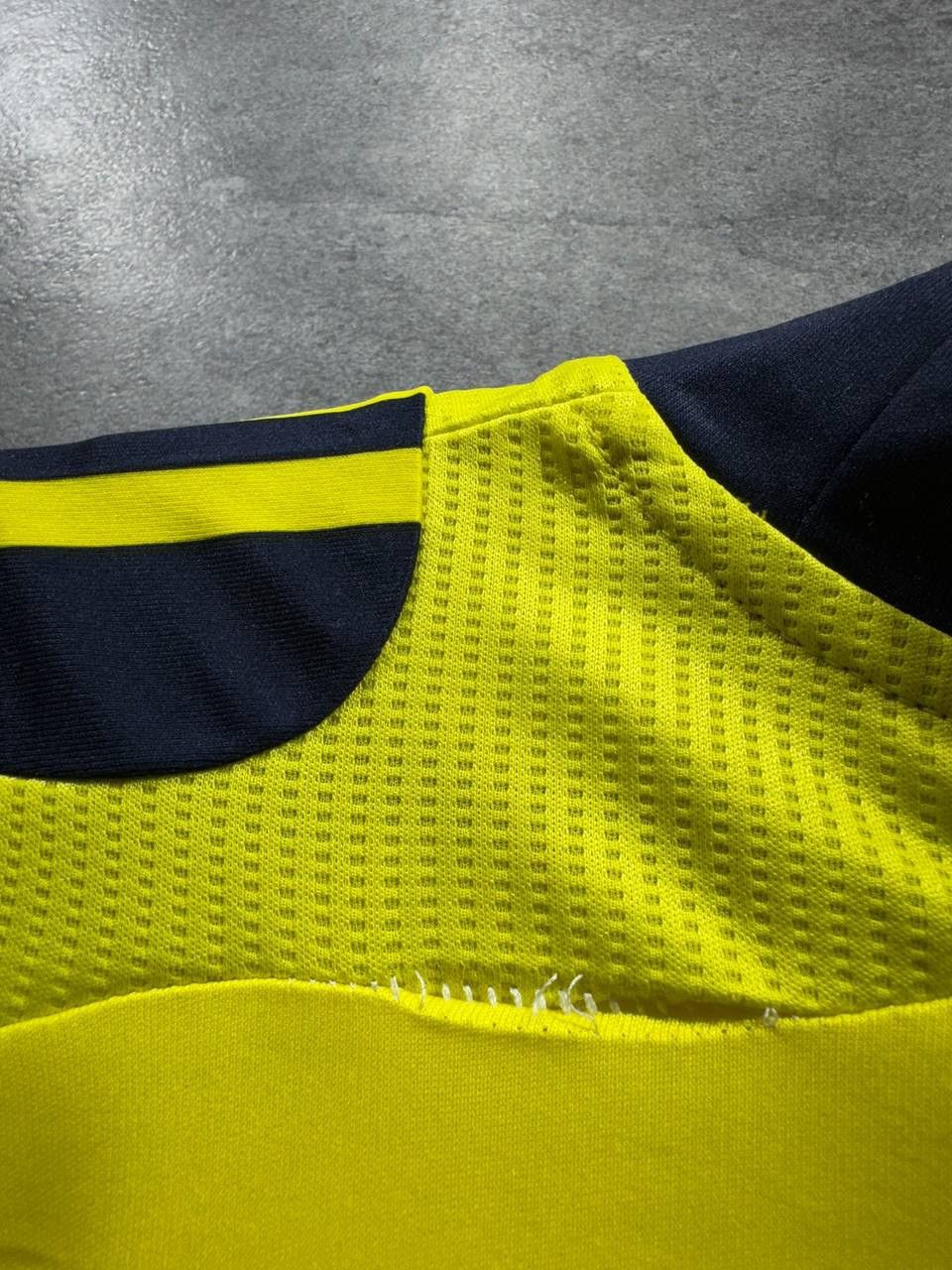 Vintage 2007-08 Fenerbache Adidas Home Turkey Football Shirt Avea Size US S / EU 44-46 / 1 - 15 Thumbnail