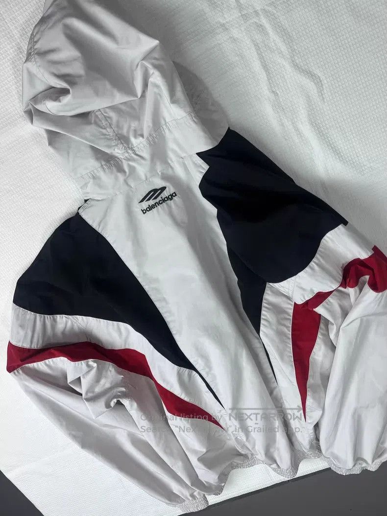 Balenciaga Balenciaga Color Blocked Zip Hoodie Size US S / EU 44-46 / 1 - 7 Thumbnail