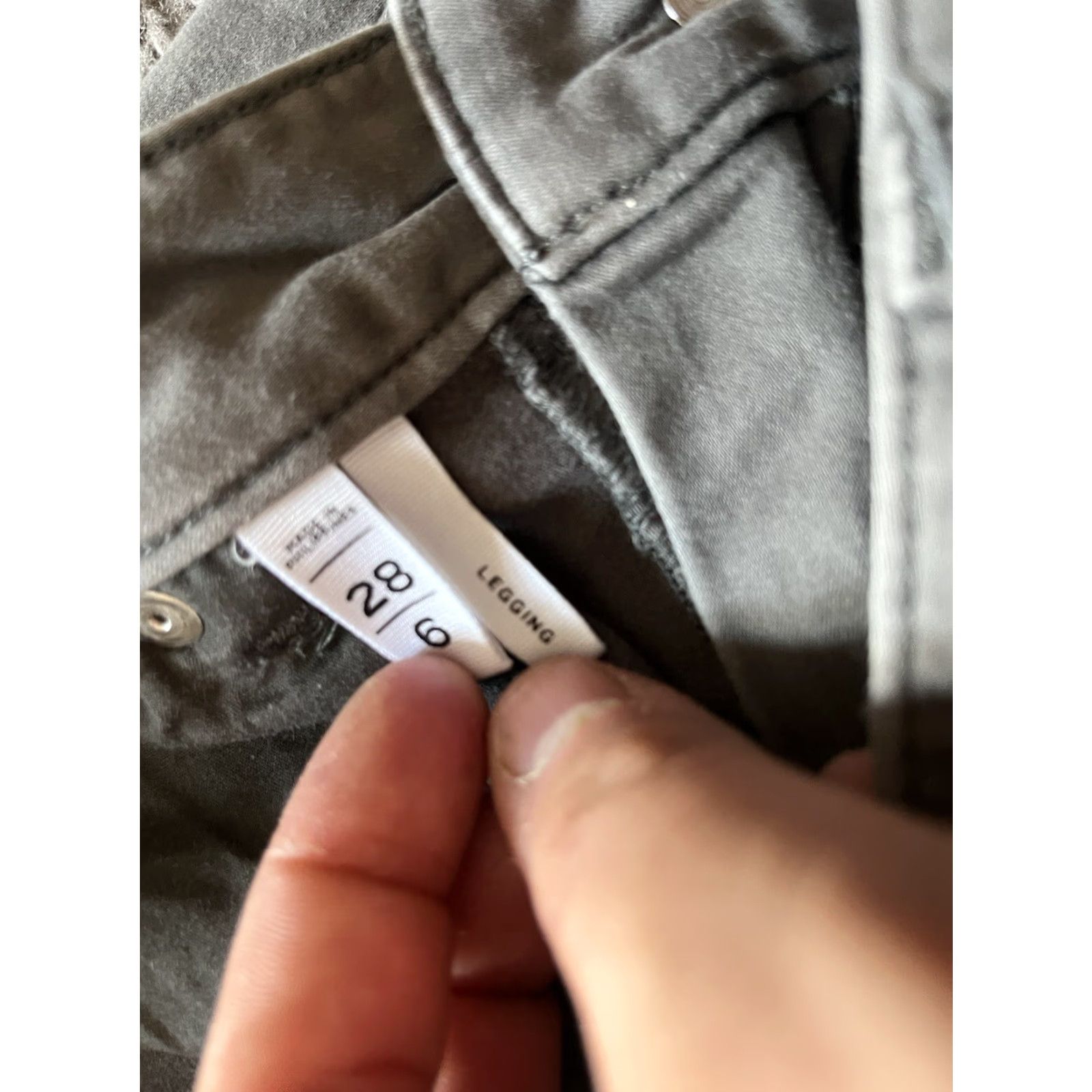 Loft Loft Jeans Womens 6/28 Flat Front Tapered Jegging Legging Style Gray" Size 28" / US 6 / IT 42 - 6 Thumbnail