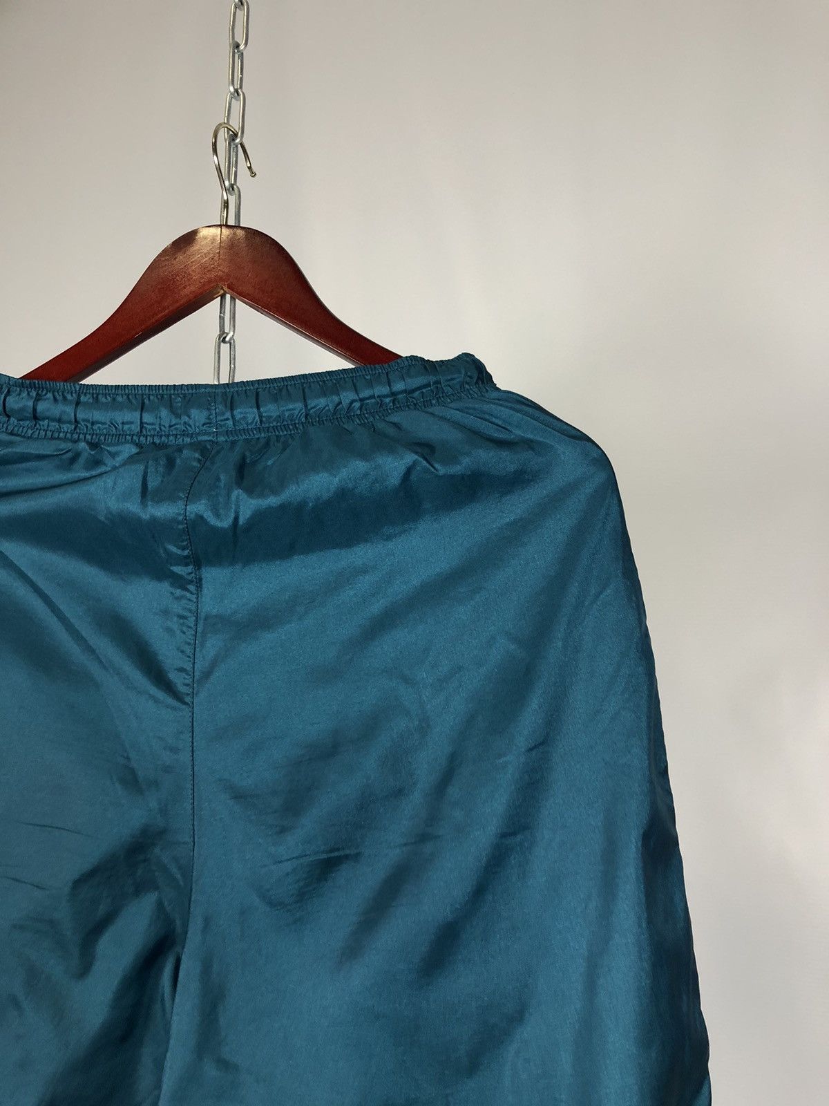 Nike Nike pants nylon vintage 90x 80x size S Size US 30 / EU 46 - 7 Thumbnail