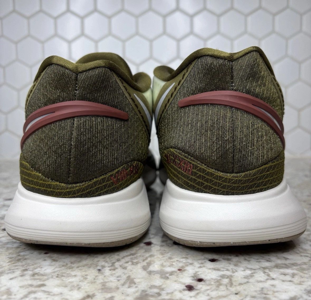 Nike Size 12.5-Nike Kyrie 8N7 Standing Rock LIGHTLY WORN NO BOX Size US 12.5 / EU 45-46 - 6 Thumbnail