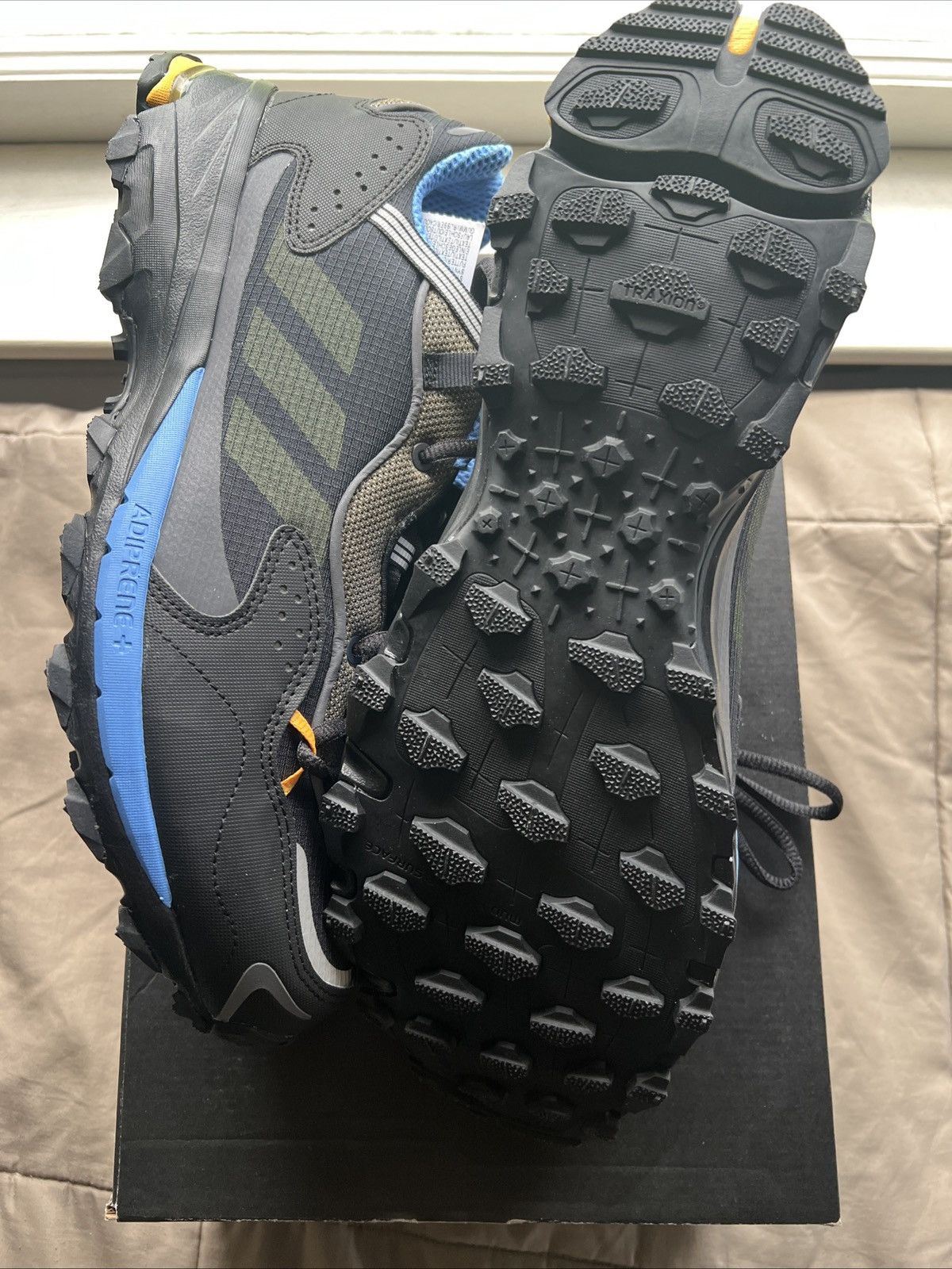 Adidas Response Hoverturf GF6100A Size US 13 / EU 46 - 6 Thumbnail