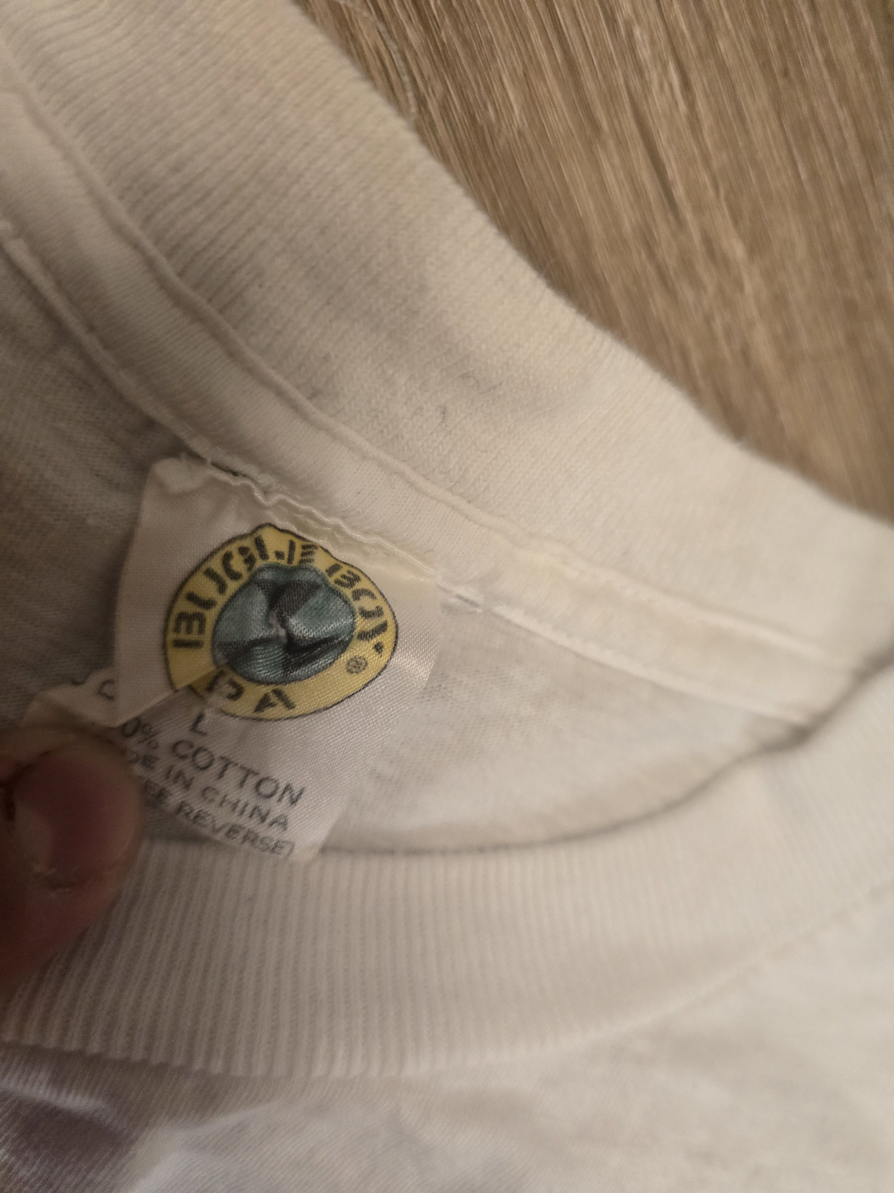 Bugle Boy Vintage 90s Bugle Boy Surfing Graphic Unisex White T-shirt L Size US L / EU 52-54 / 3 - 6 Thumbnail