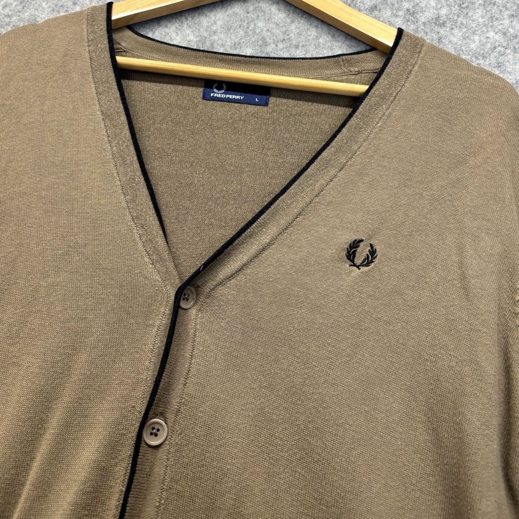 Fred Perry VINTAGE? No. Size US L / EU 52-54 / 3 - 3 Thumbnail