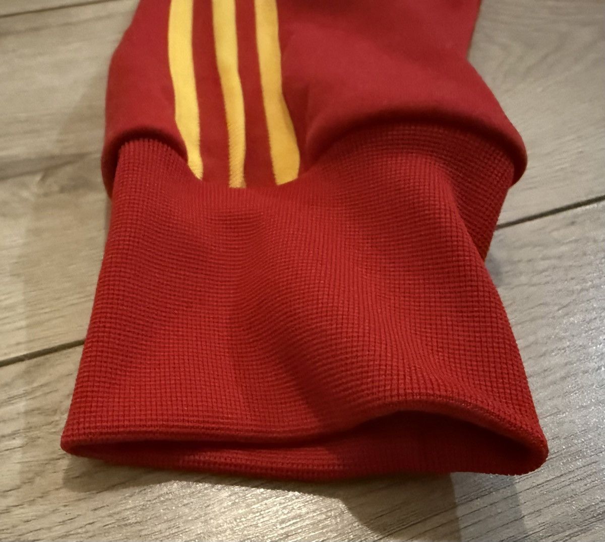Adidas Vintage Adidas Tracksuit Top Size Medium (2005) Size US M / EU 48-50 / 2 - 7 Thumbnail