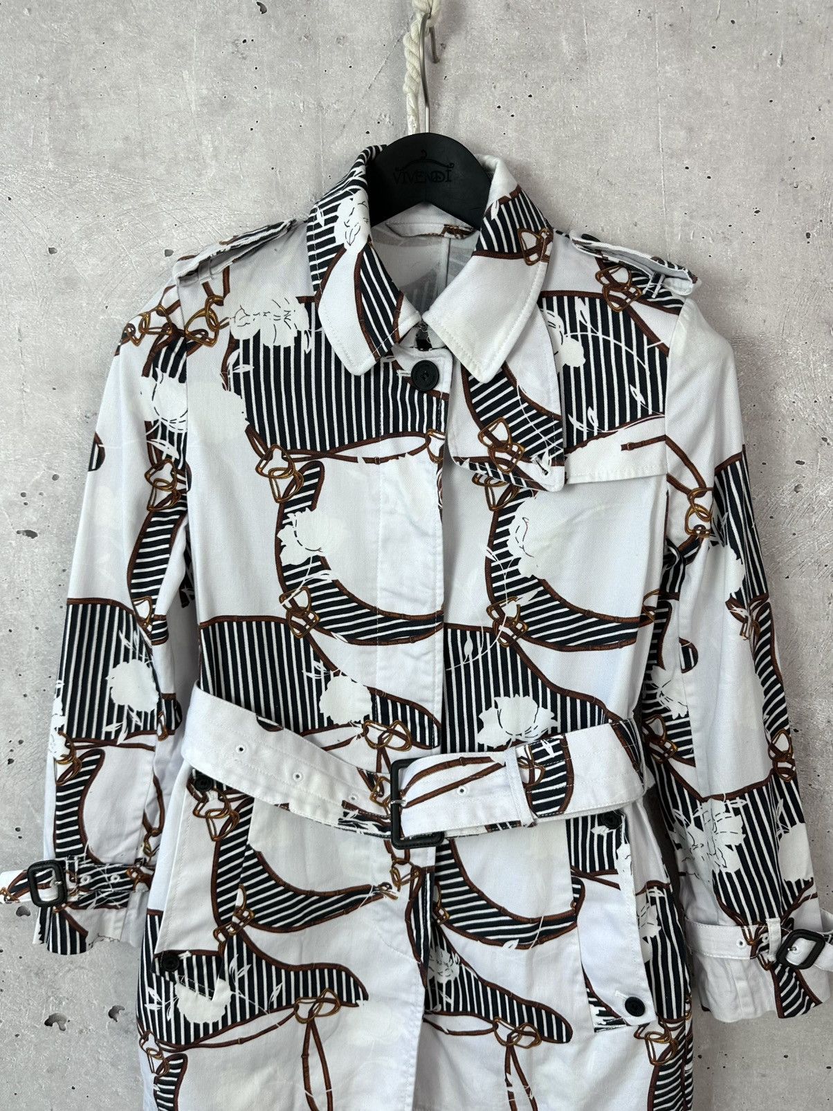 Aquascutum Aquascutum Heritage Floral White Cotton Belt Trench Coat Size XS / US 0-2 / IT 36-38 - 2 Thumbnail