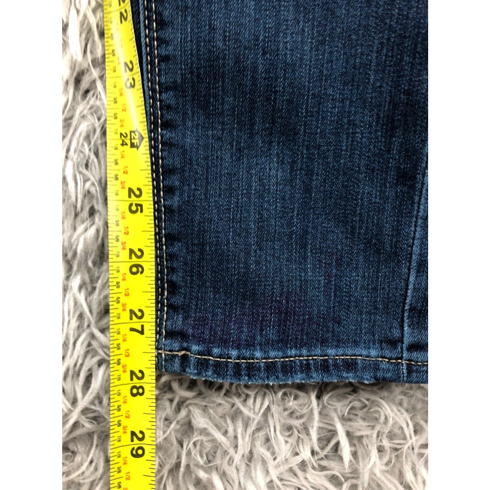 Lucky Brand Lucky Brand Charlie Skinny Jeans Size 4 Womens Medium Wash Blue Shirt? Size 27" / US 4 / IT 40 - 3 Thumbnail