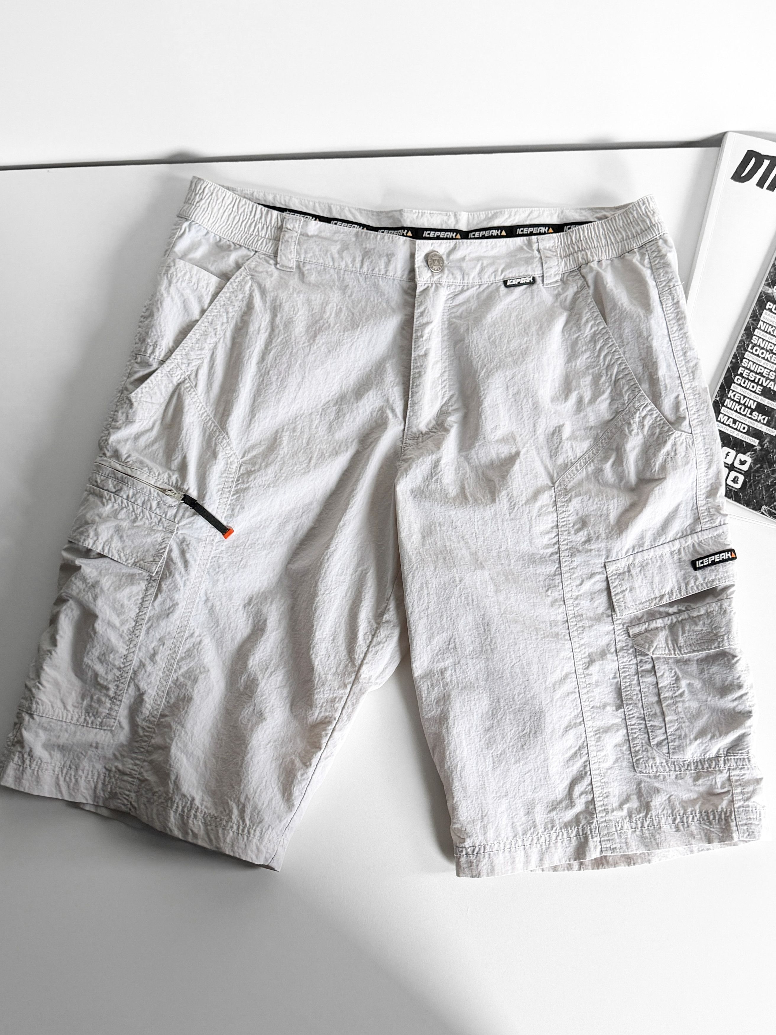 Other IcePeak Vintage Nylon Men’s Shorts Size US 32 / EU 48 - 1 Thumbnail