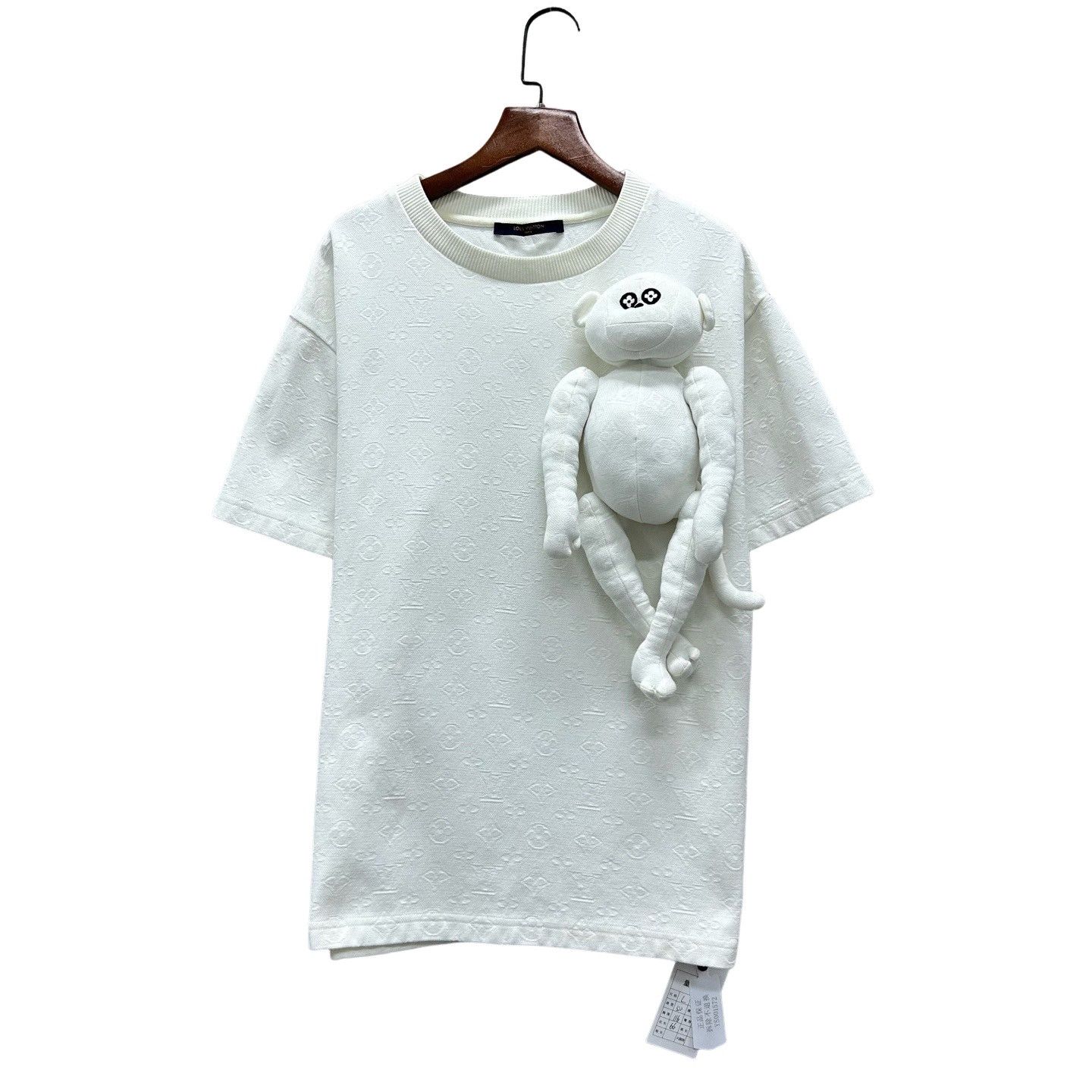 Louis Vuitton Louis Vuitton Plush Doll Short Sleeve T-Shirt Size L Size US L / EU 52-54 / 3 - 1 Thumbnail