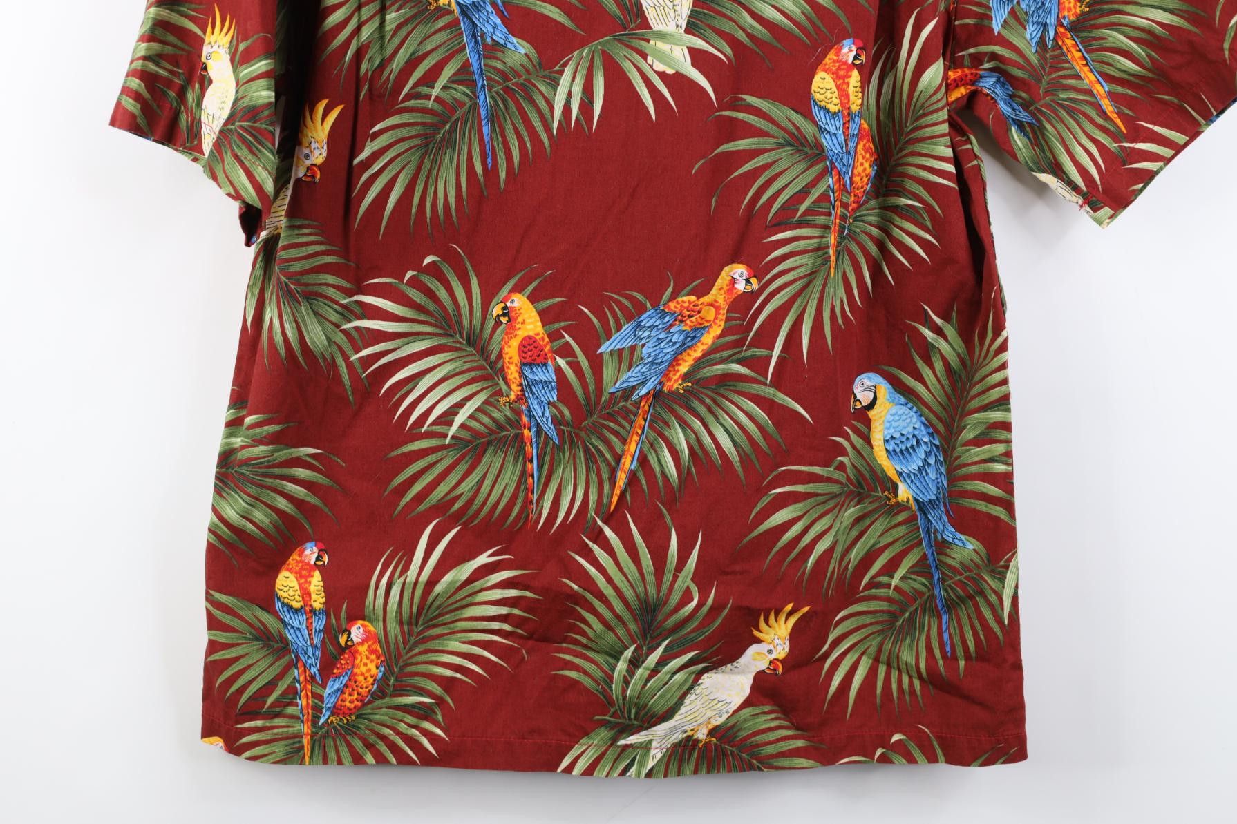 Vintage Vintage 90s Tom Selleck Hawaiian Camp Collar Button Shirt Size US S / EU 44-46 / 1 - 14 Thumbnail