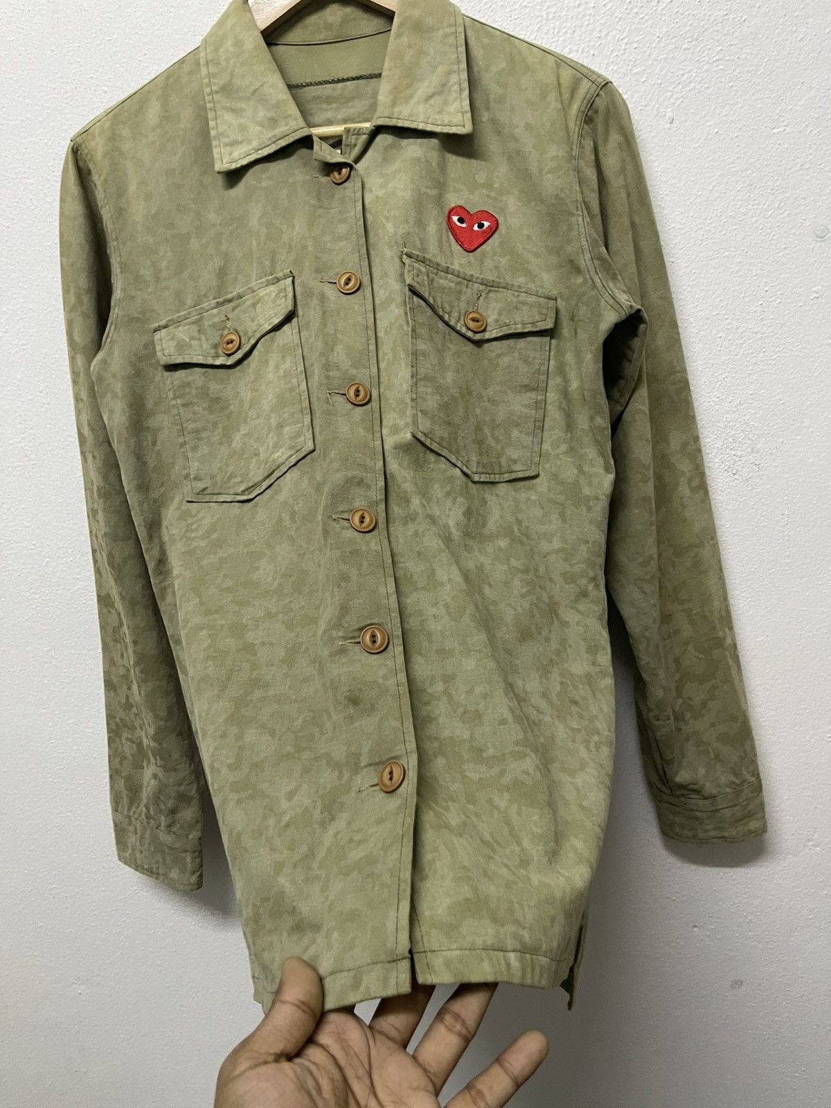 Comme des Garcons PLAY AD 2009 COMME DES GARCONS PLAY CAMO BUTTON UP FADED Size US M / EU 48-50 / 2 - 8 Thumbnail