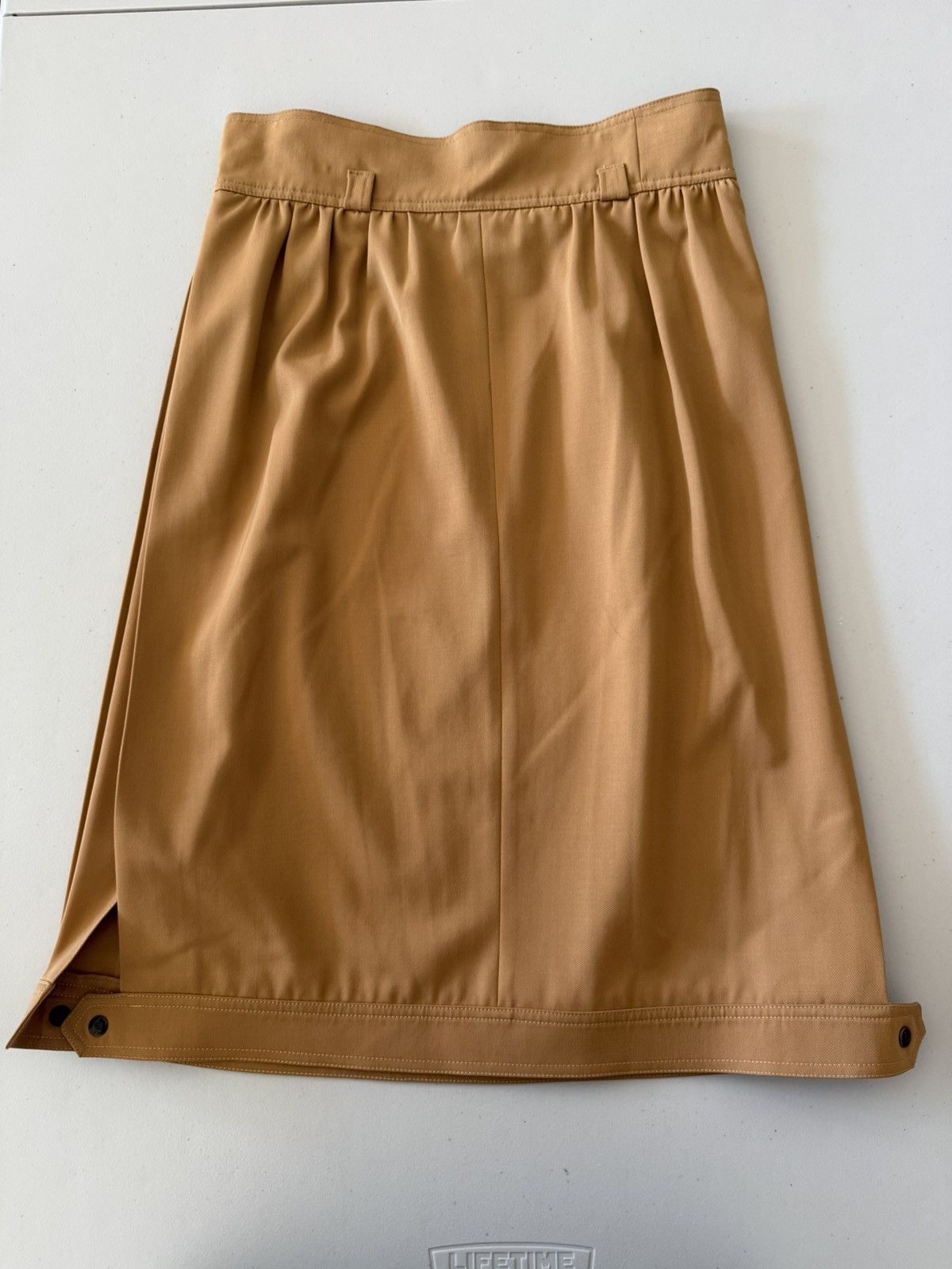 Gucci *RARE* Gucci Wool Tan Midi Skirt Size 28" / US 6 / IT 42 - 2 Thumbnail