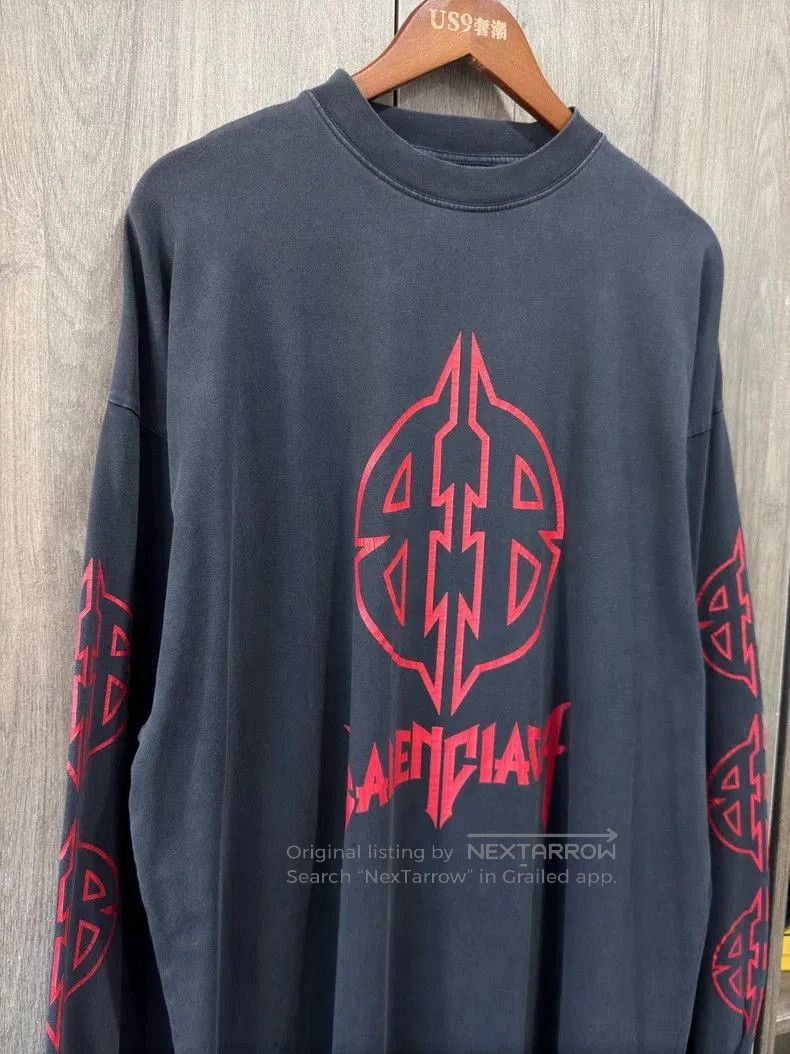 Balenciaga Balenciaga Bitcoin Distressed Long Sleeve. Size US XS / EU 42 / 0 - 4 Thumbnail