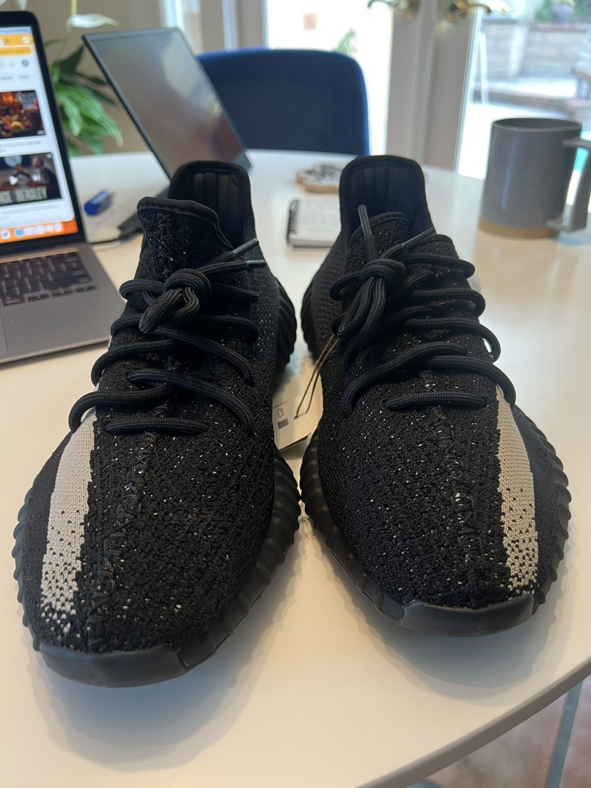 Adidas DS Yeezy Boost 350 V2 “Oreo” (BY1604) - Size 10.5 Size US 10.5 / EU 43-44 - 3 Thumbnail