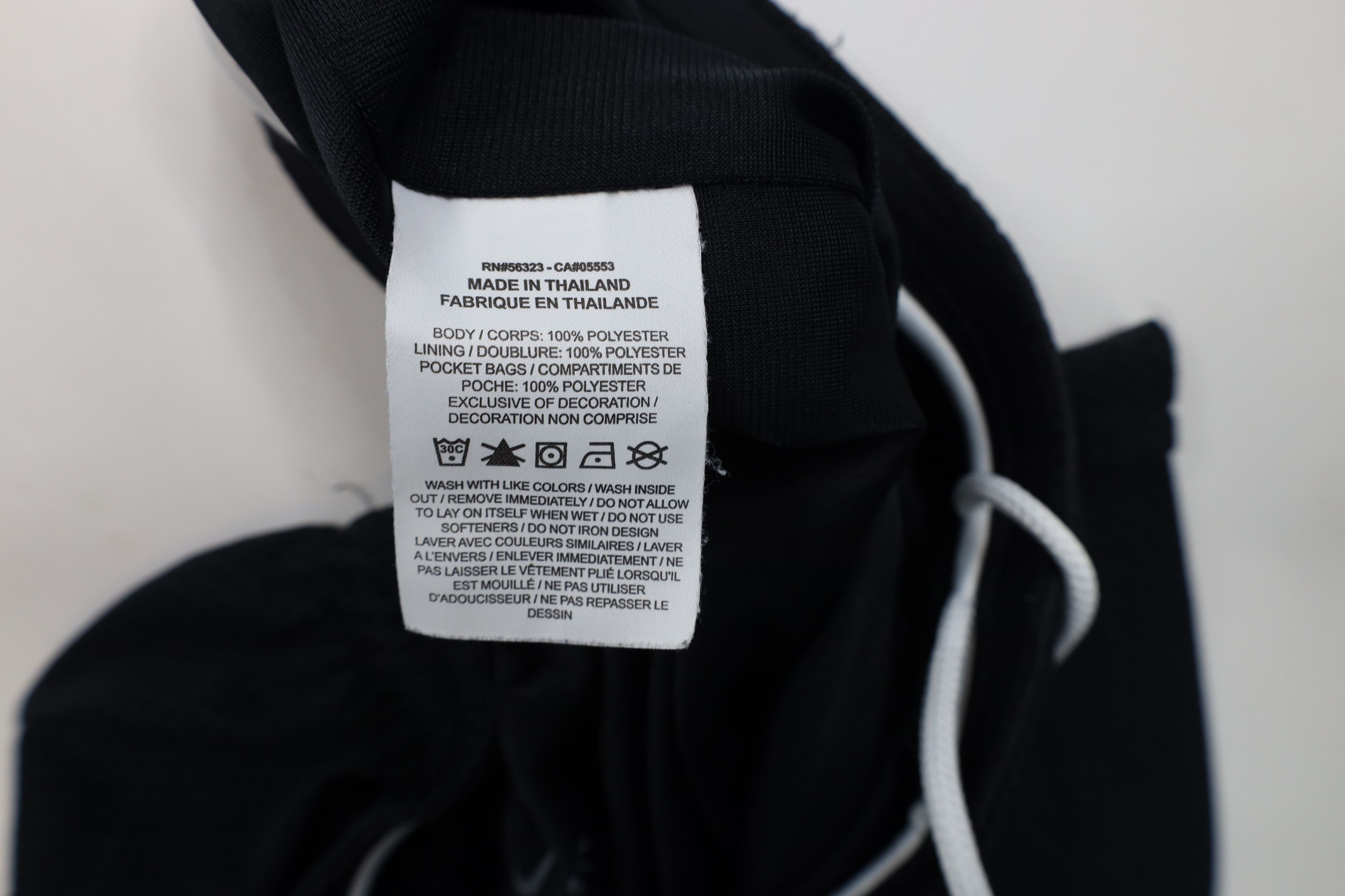 Nike × Vintage Nike Oversized Travis Scott Mini Swoosh Fly Mesh Shorts Size 34" / US 12 / IT 48 - 9 Thumbnail