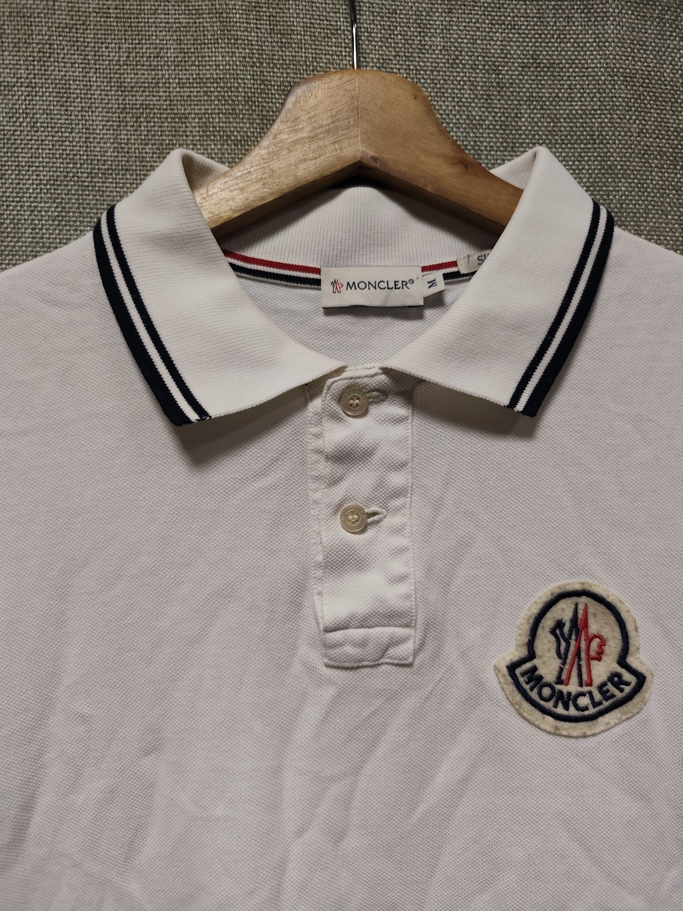Moncler Moncler Polo Shirt Size US M / EU 48-50 / 2 - 3 Thumbnail