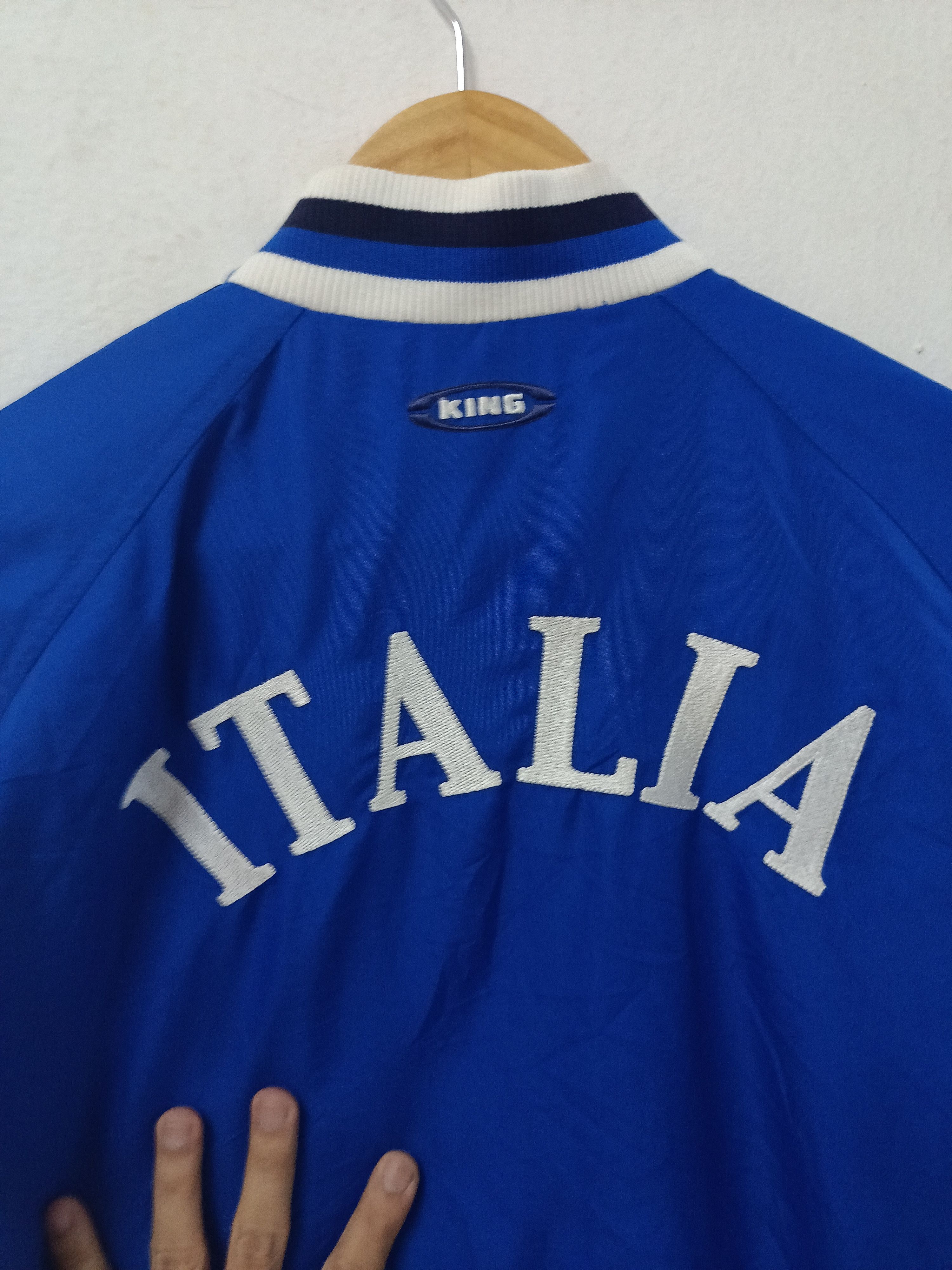 Puma Iconic Puma King Italia Euro 2004 Team Sweater Size US L / EU 52-54 / 3 - 5 Thumbnail