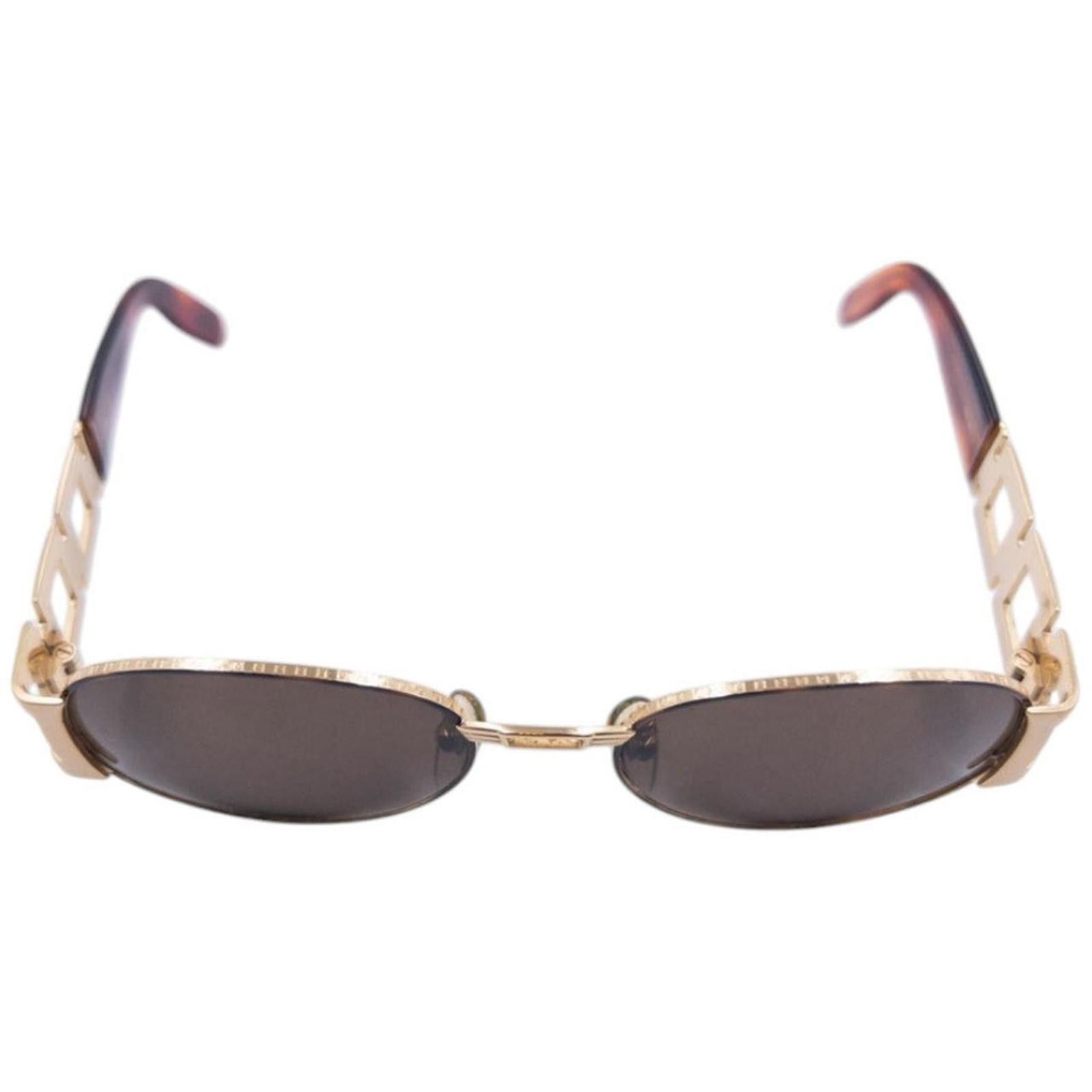 Fendi Vintage Fendi Embossed Tortoise Shell Sunglasses Size ONE SIZE - 3 Thumbnail