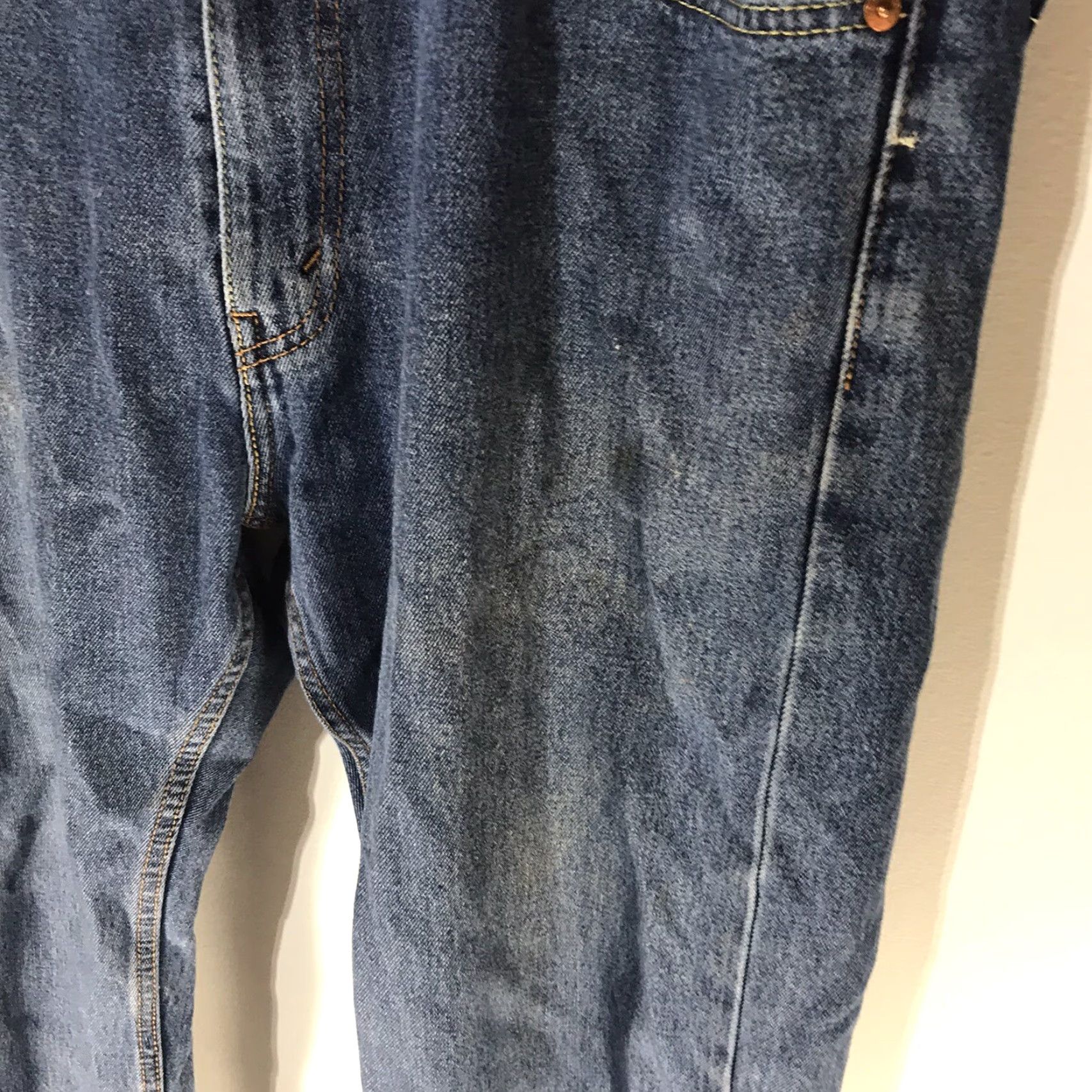 Levi's Levi's 505 Jeans Mens Regular Fit Size 36X30 Blue Medium Wash Straight 5-Pocket USA Size US 36 / EU 52 - 2 Thumbnail