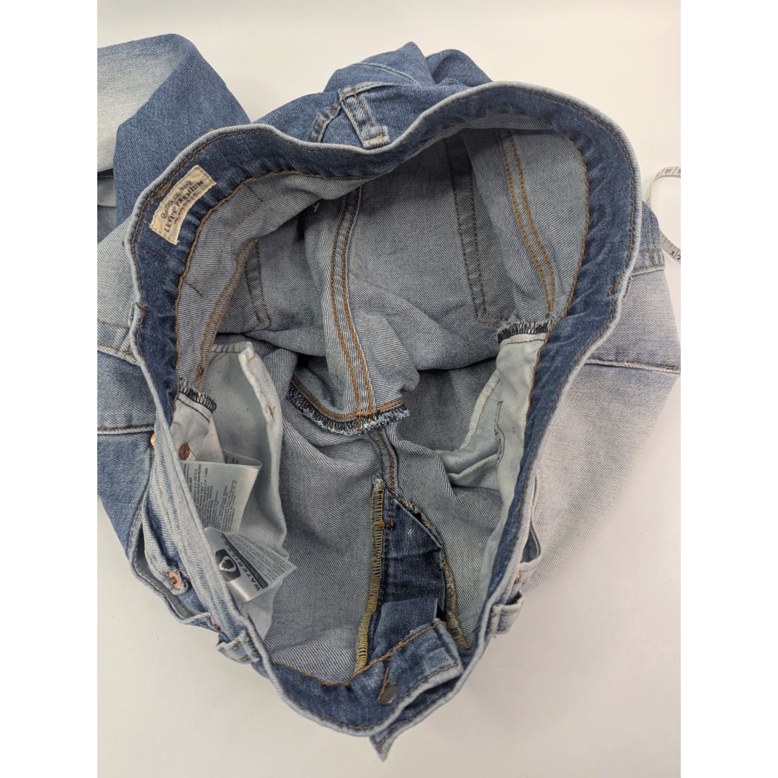 Levi's Levis 512 Jeans Mens 32x30 Blue Denim Premium Slim Straight Two Toned 90s Grunge USA City Leather? Size US 32 / EU 48 - 7 Thumbnail
