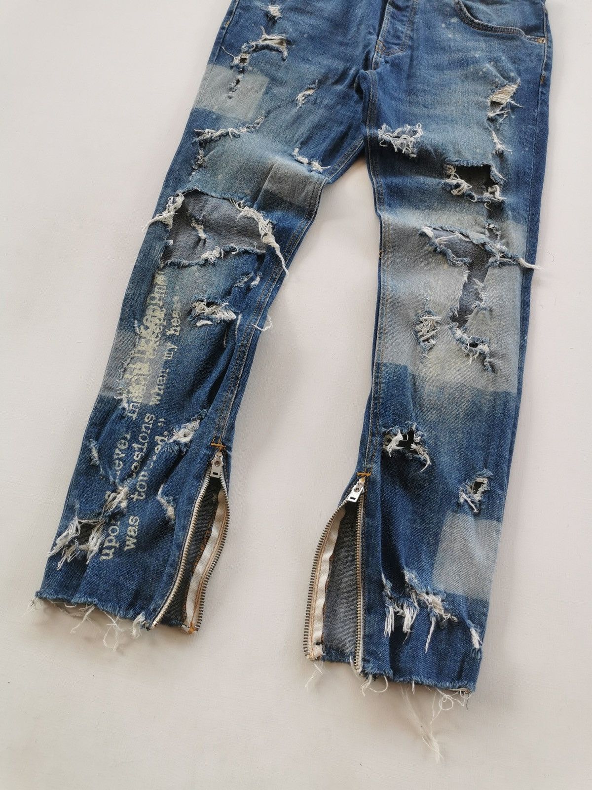 Seditionaries Thrashed Punk Zipper Text Distressed Zara Jeans Size US 32 / EU 48 - 2 Thumbnail
