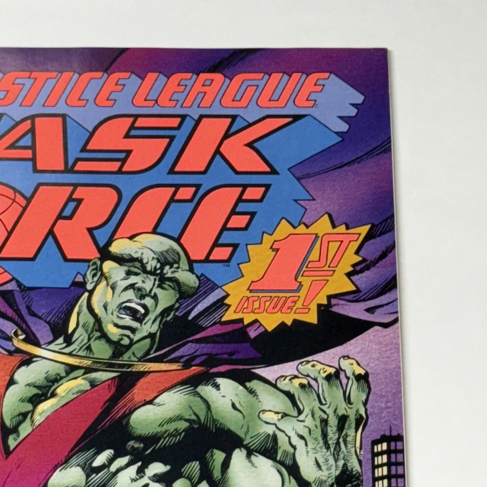 DC Comics DC Justice League Task Force #1 JUN 1993 First Issue Comic Size ONE SIZE - 3 Thumbnail
