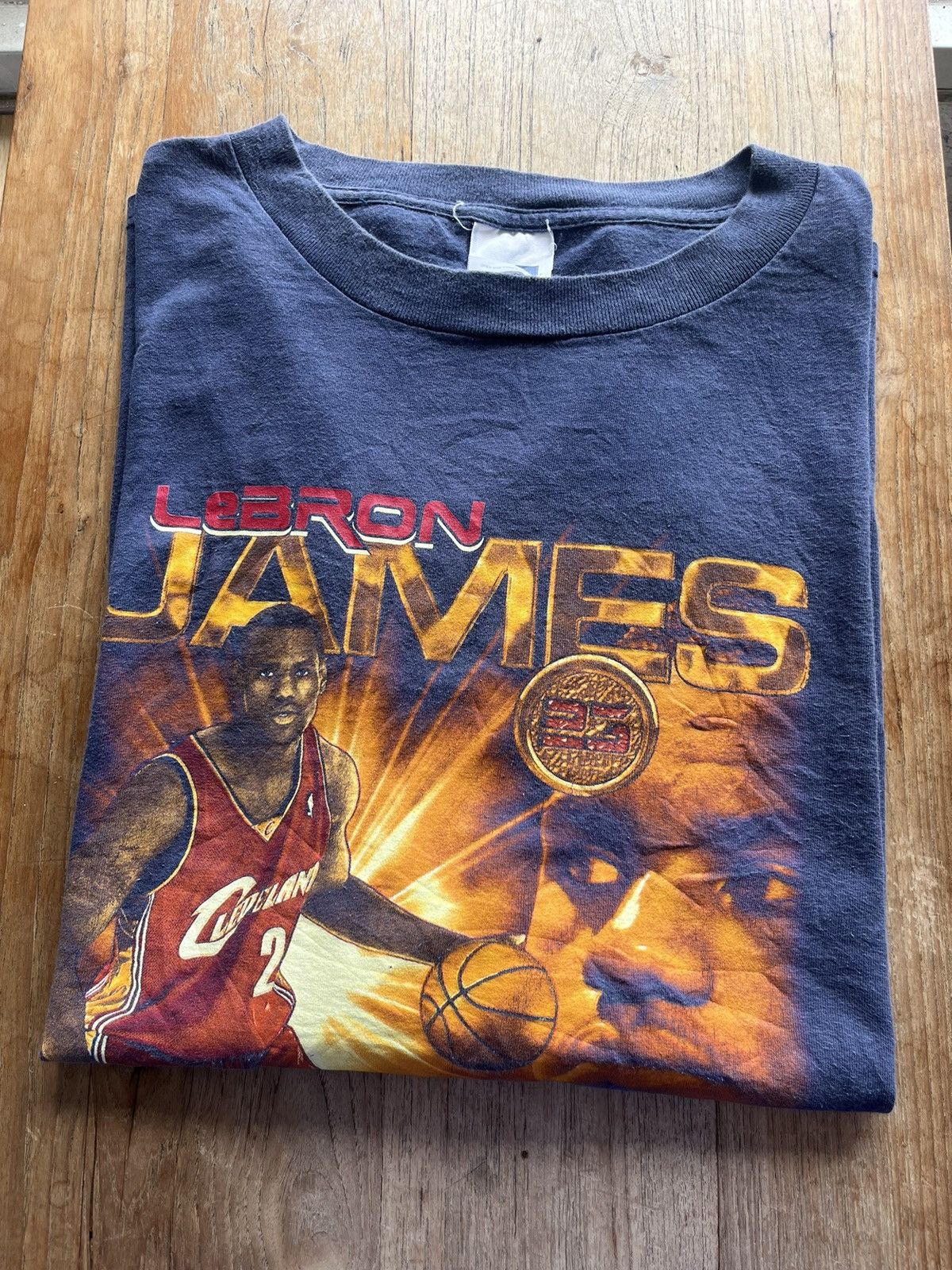 Vintage LEBRON JAMES 23 in Cleveland Cavaliers 3XL
