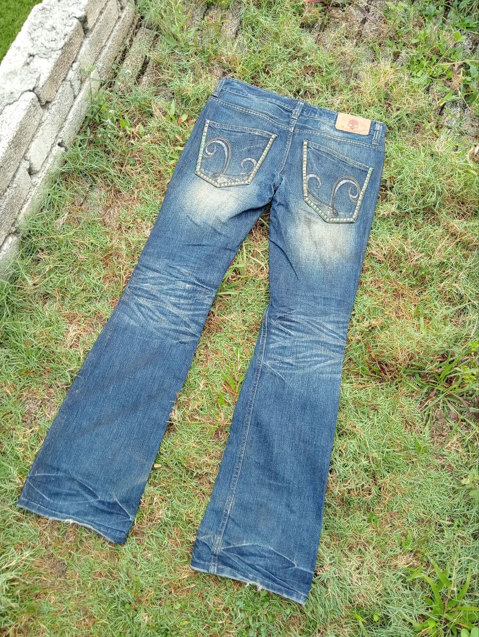 If Six Was Nine Vintage Lagust Flare Studded Distressed Jeans Size US 34 / EU 50 - 2 Thumbnail