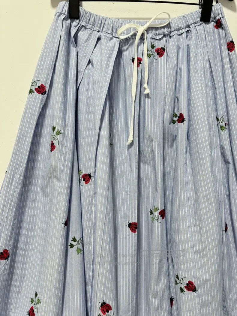 Comme des Garcons Comme Des Garcons size one-size-fits-all Beetle Embroidere Size 23" - 2 Thumbnail
