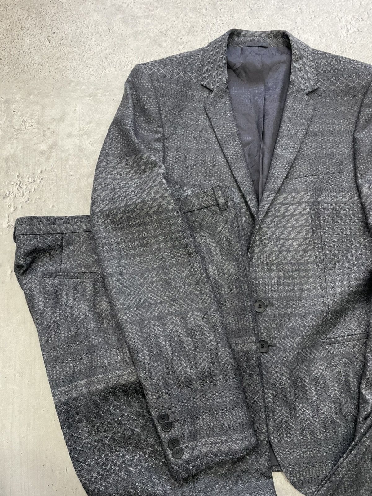 Hugo Hugo Boss wool man classic suit Size 38R - 3 Thumbnail