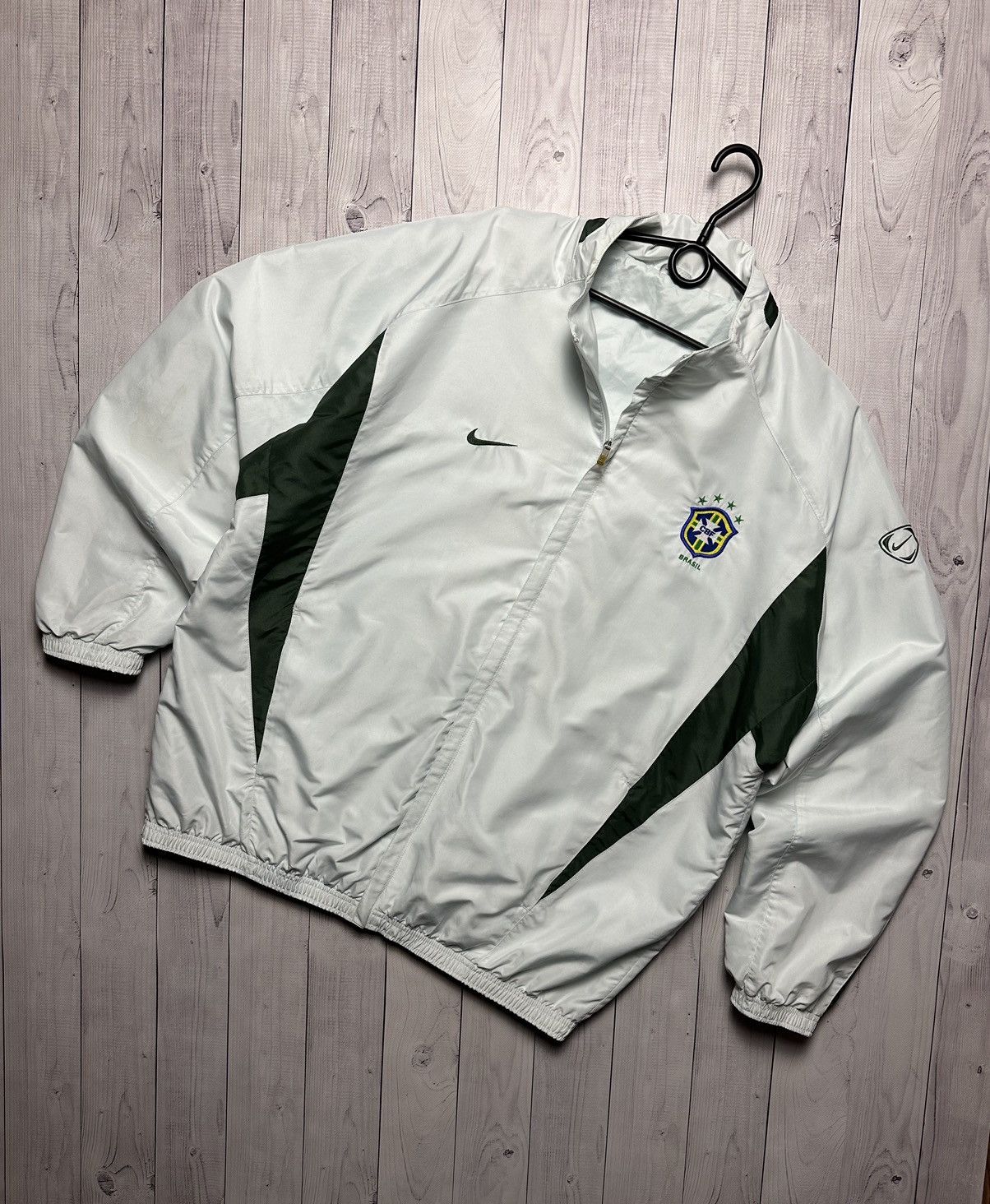 image of Vintage Nike Brasil Soccer Jacket Brazil Logo Size L in White, Men's