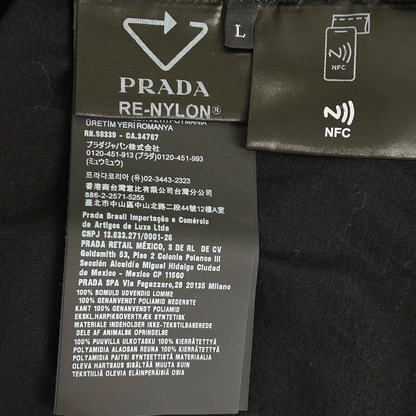 Prada Prada Black Pocket Chest Metal Logo Short Sleeve T-shirt L Size US L / EU 52-54 / 3 - 4 Thumbnail